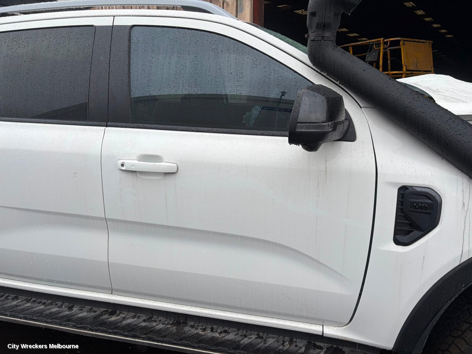 FORD RANGER SIDE STEP/SKIRT, RA, SIDE STEP (RH SIDE), NON CHROME TYPE, DUAL CAB, 05/2022 ONWARDS