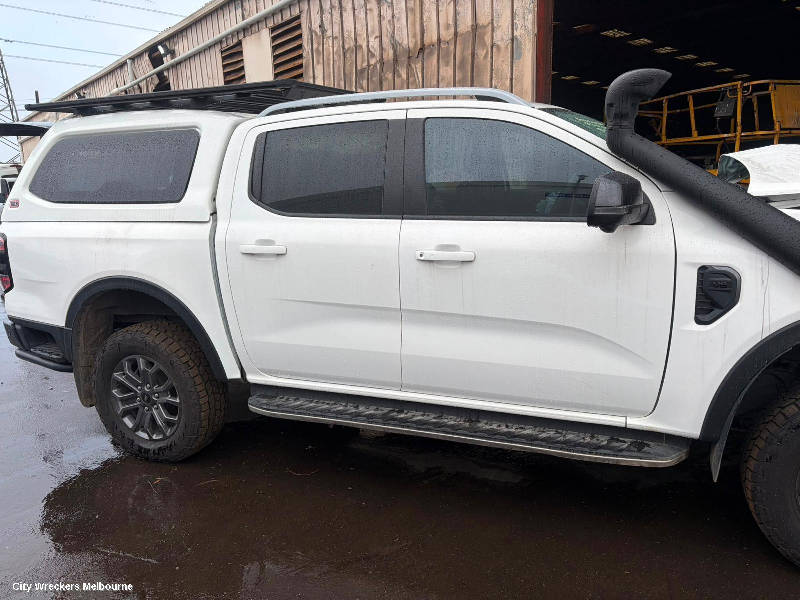 FORD RANGER SIDE STEP/SKIRT, RA, SIDE STEP (RH SIDE), NON CHROME TYPE, DUAL CAB, 05/2022 ONWARDS