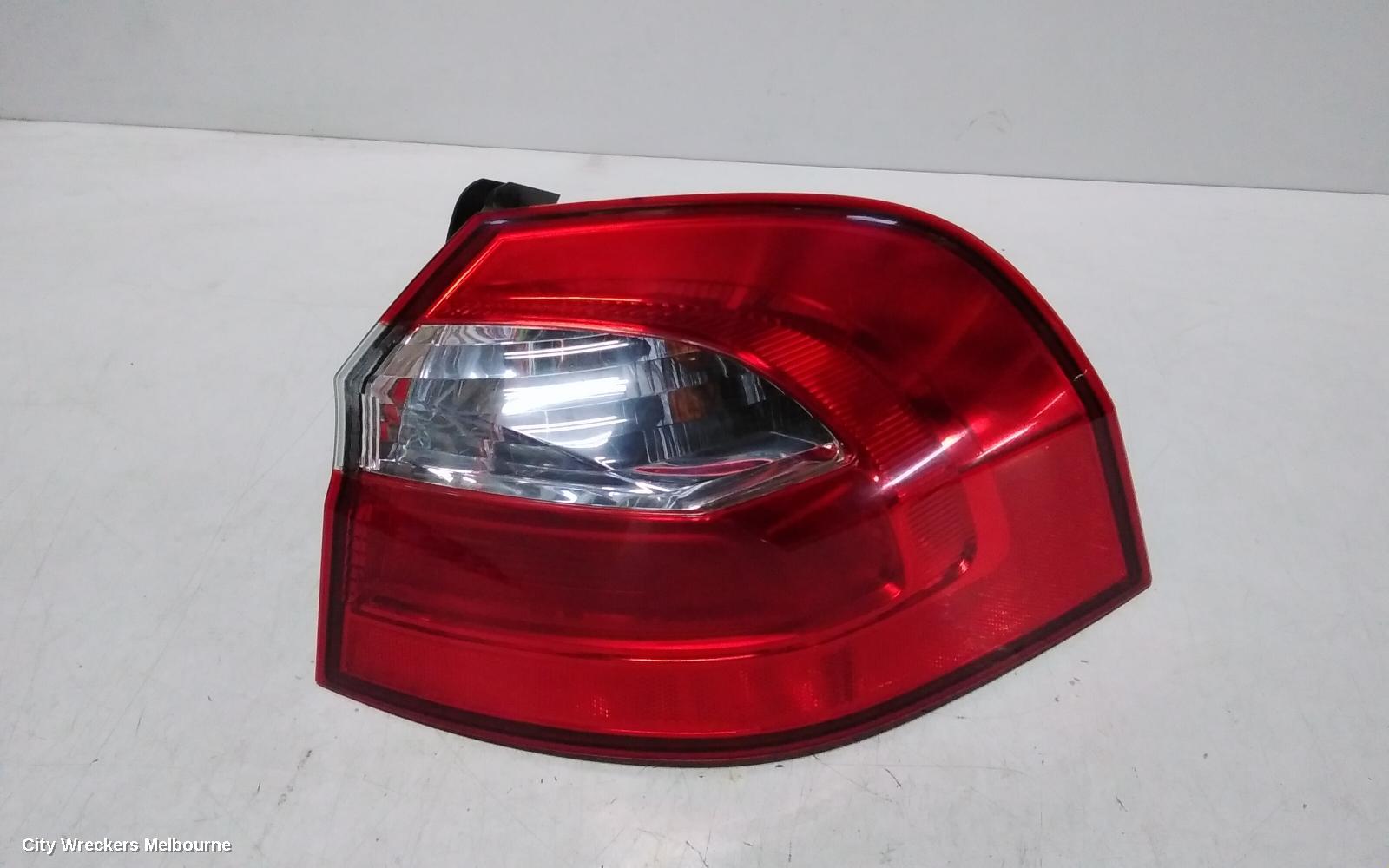 KIA RIO RIGHT TAILLIGHT, UB, IN BODY, 3DR/5DR HATCH, STANDARD TYPE, 08/2011 - 11/2016