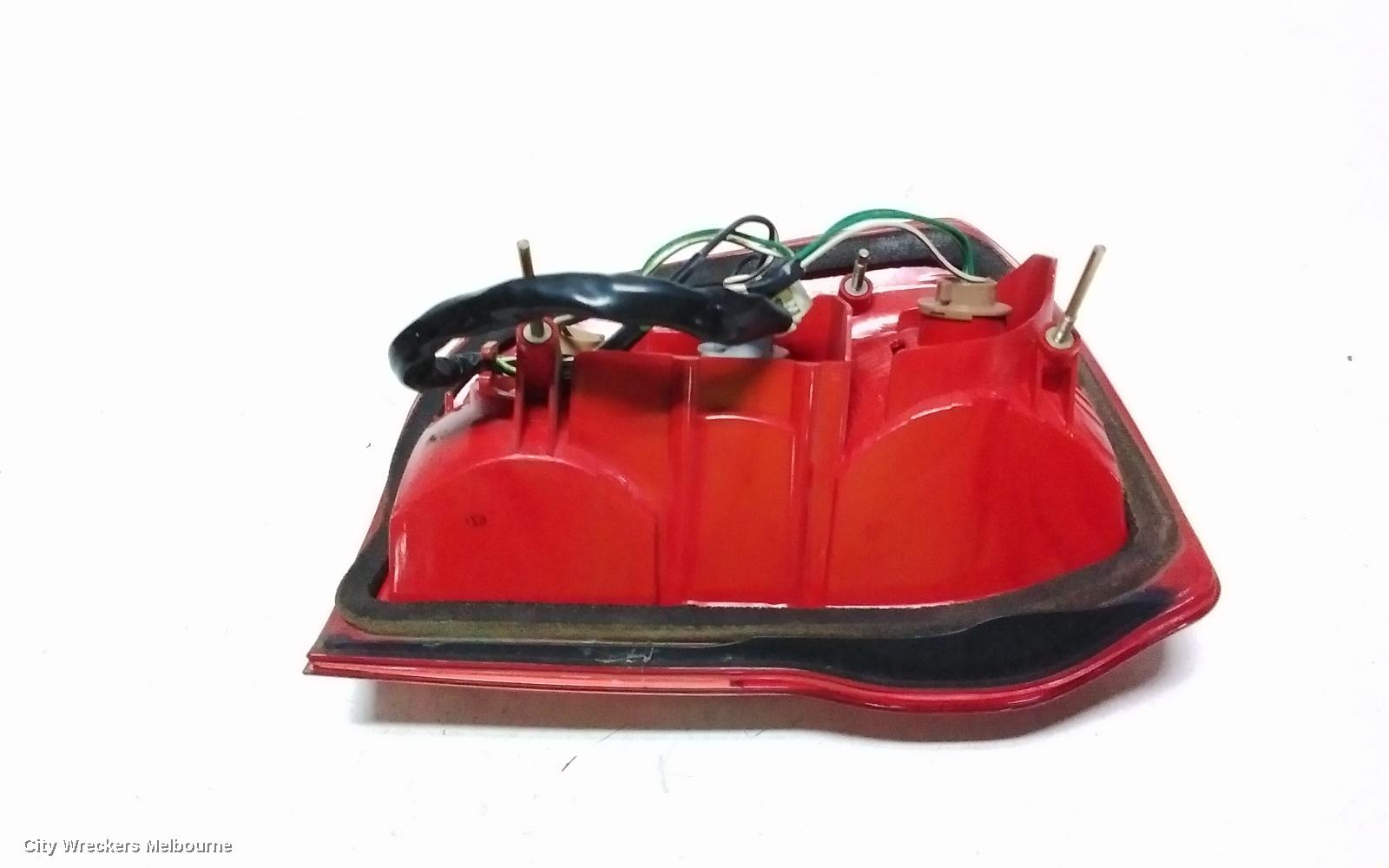 TOYOTA RAV4 RIGHT TAILLIGHT, ACA2#R, LENS # 42-26, 07/2000 - 07/2003