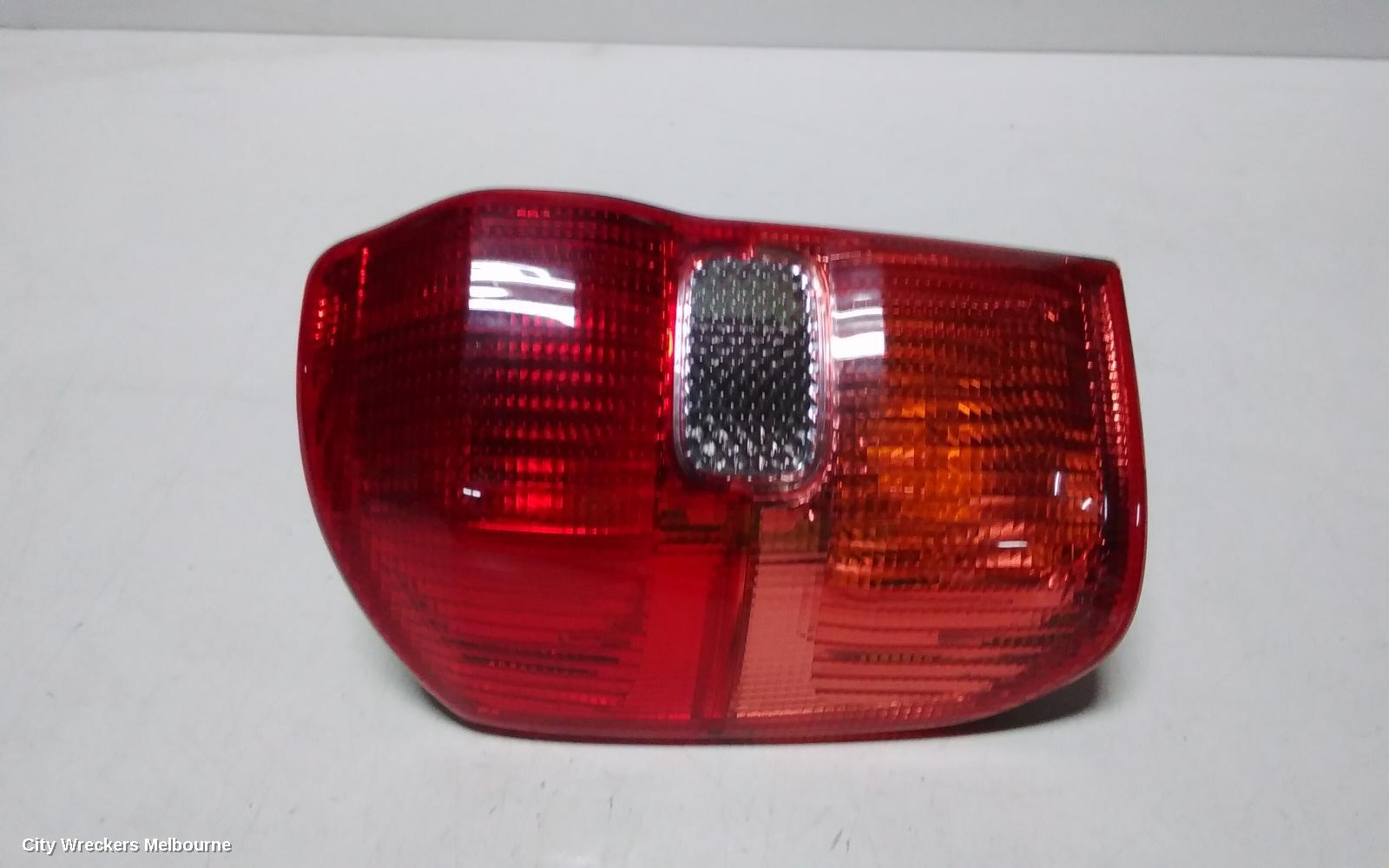 TOYOTA RAV4 LEFT TAILLIGHT, ACA2#R, LENS # 42-26, 07/2000 - 07/2003