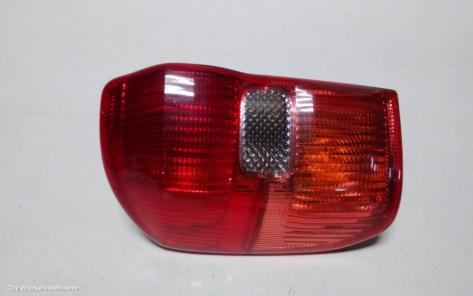 TOYOTA RAV4 LEFT TAILLIGHT, ACA2#R, LENS # 42-26, 07/2000 - 07/2003