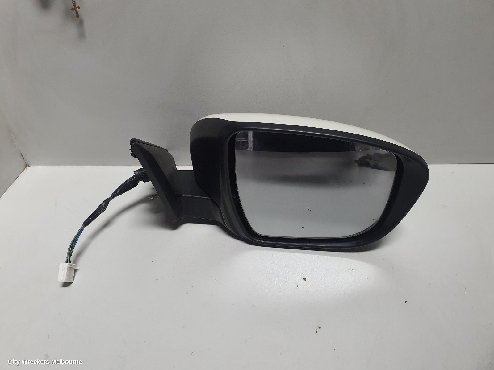 NISSAN XTRAIL RIGHT DOOR MIRROR, T32, TS/ST, NON CAMERA TYPE, 02/2014 ONWARDS