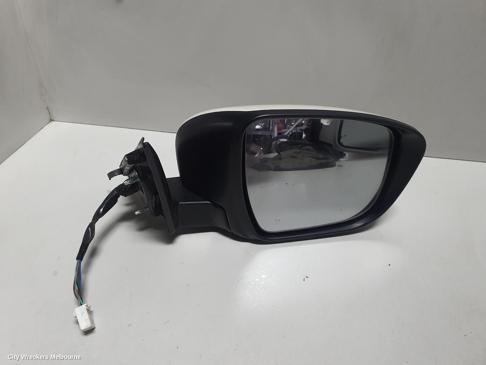 NISSAN XTRAIL RIGHT DOOR MIRROR, T32, TS/ST, NON CAMERA TYPE, 02/2014 ONWARDS