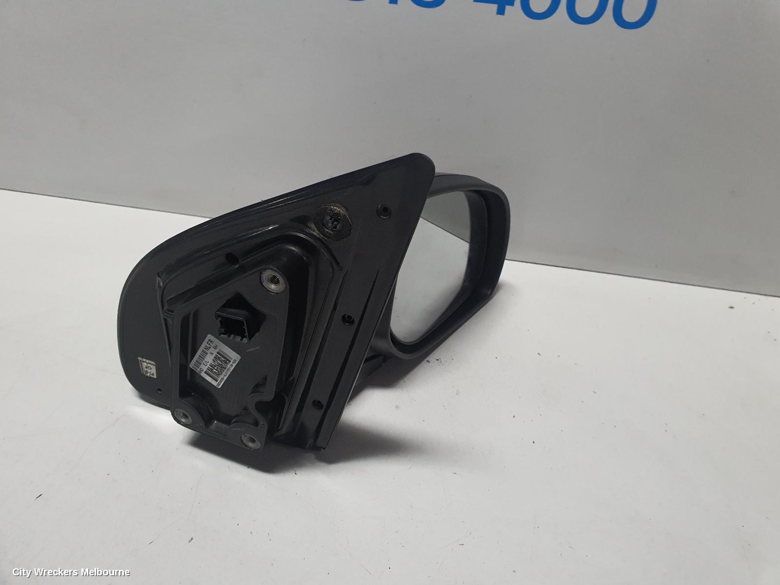 HYUNDAI I20 RIGHT DOOR MIRROR, PB, POWER FOLDING, NON FLASHER TYPE, 07/2010 - 12/2015