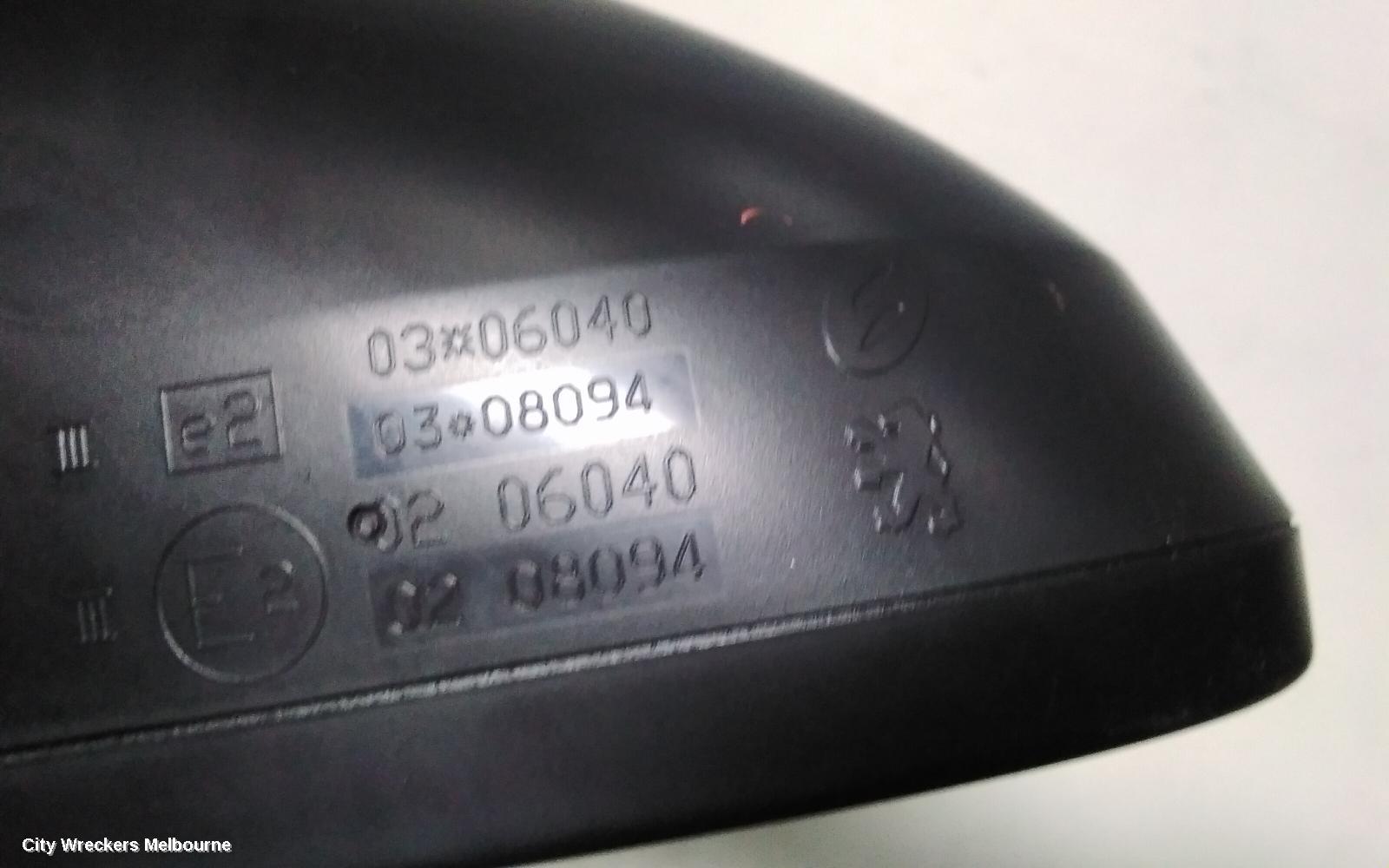 PEUGEOT 308 LEFT DOOR MIRROR, T7, HATCH/WAGON, MANUAL FOLDING, 1 PLUG TYPE, 09/2007 - 12/2013