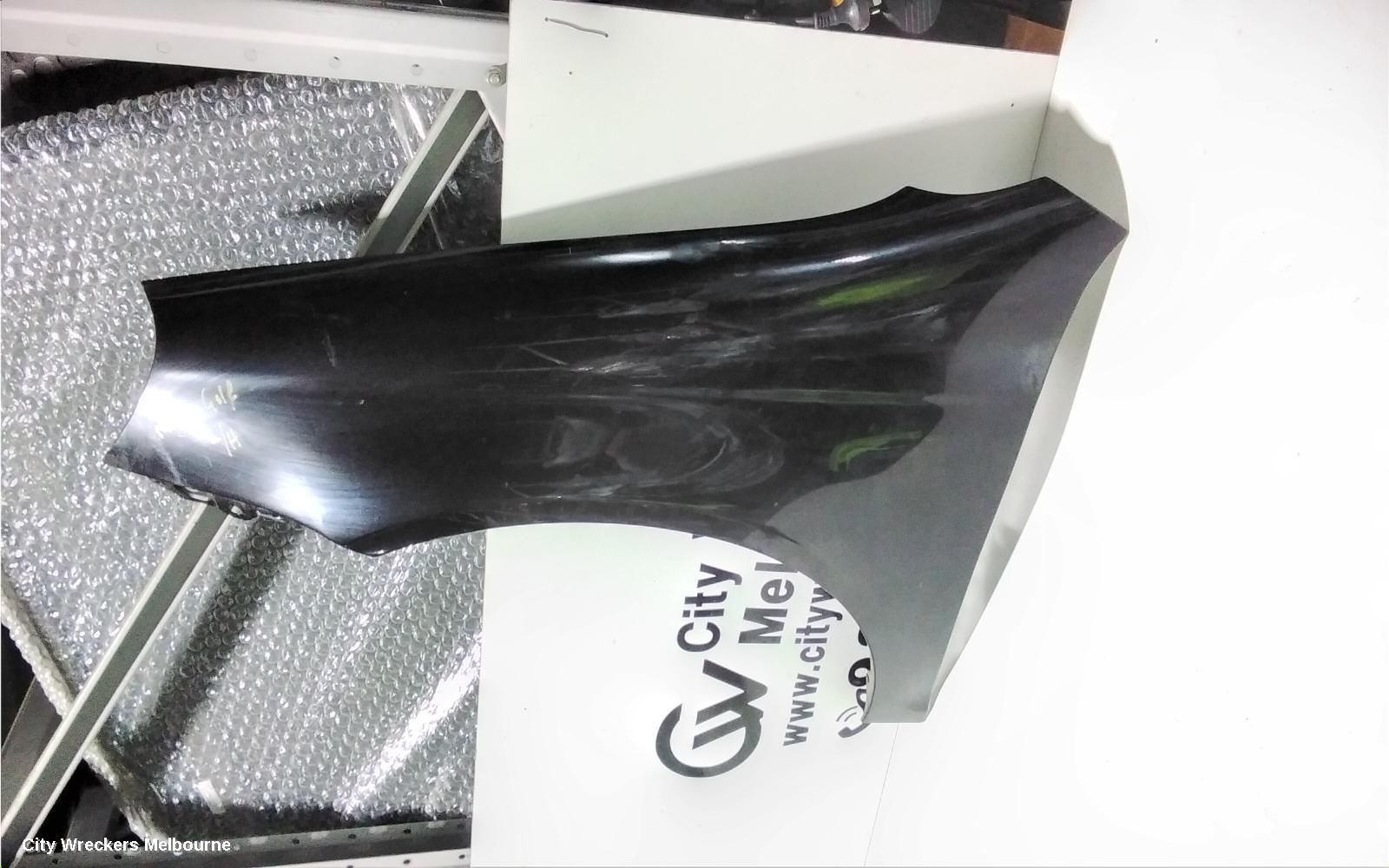 VOLKSWAGEN GOLF LEFT GUARD, GEN 6, WAGON, 09/2009 - 01/2013