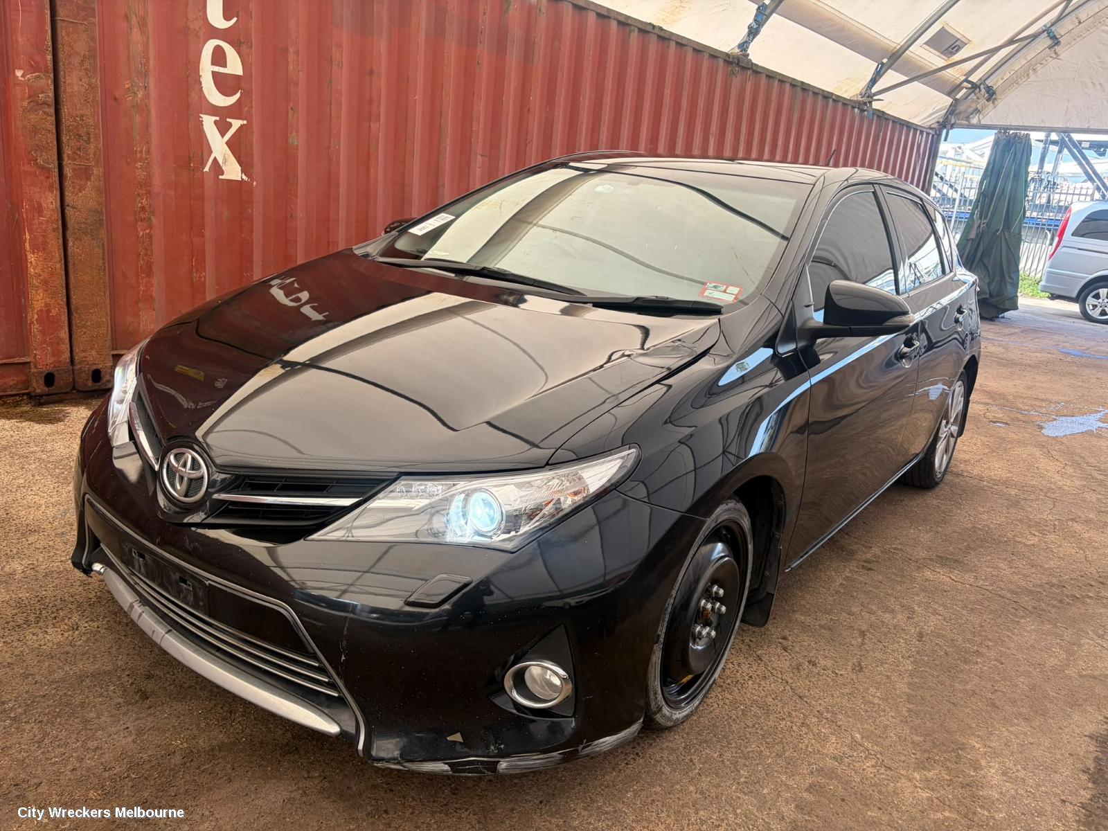 TOYOTA COROLLA COURTESY LIGHT, ZRE182R, FRONT, 10/2012 - 06/2018