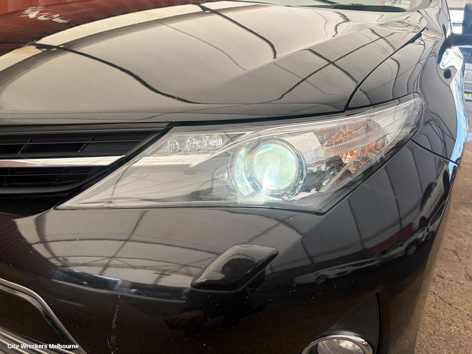 TOYOTA COROLLA COURTESY LIGHT, ZRE182R, FRONT, 10/2012 - 06/2018