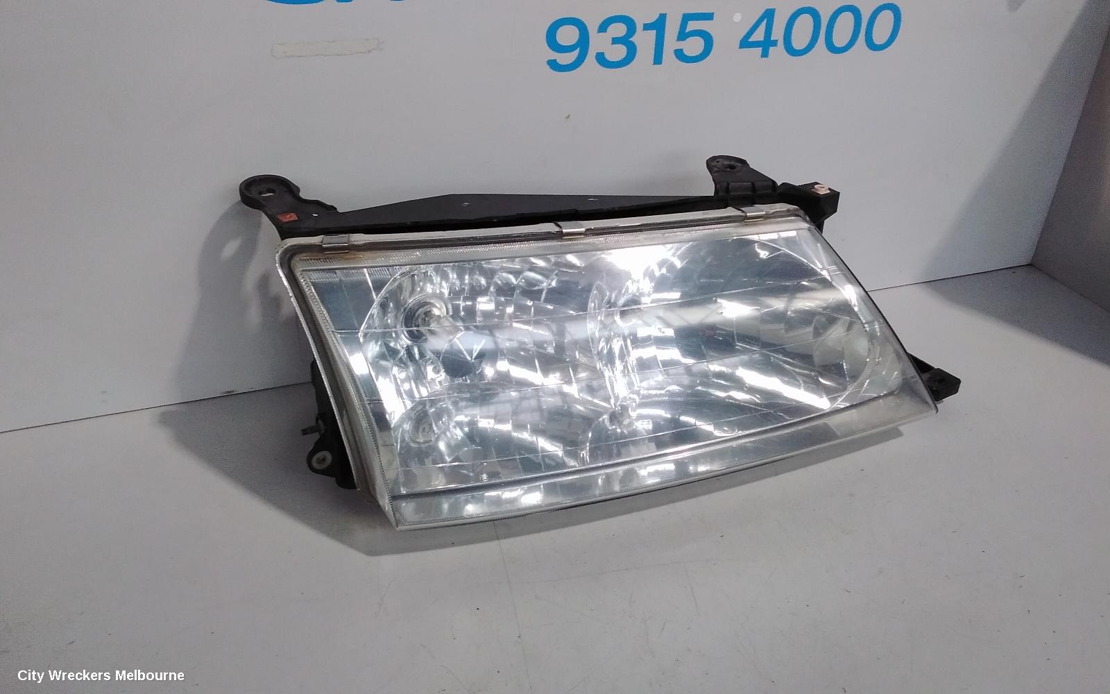 TOYOTA AVALON RIGHT HEADLAMP, MCX10R, HELLA LENS# 07-29, 07/2000 - 09/2003