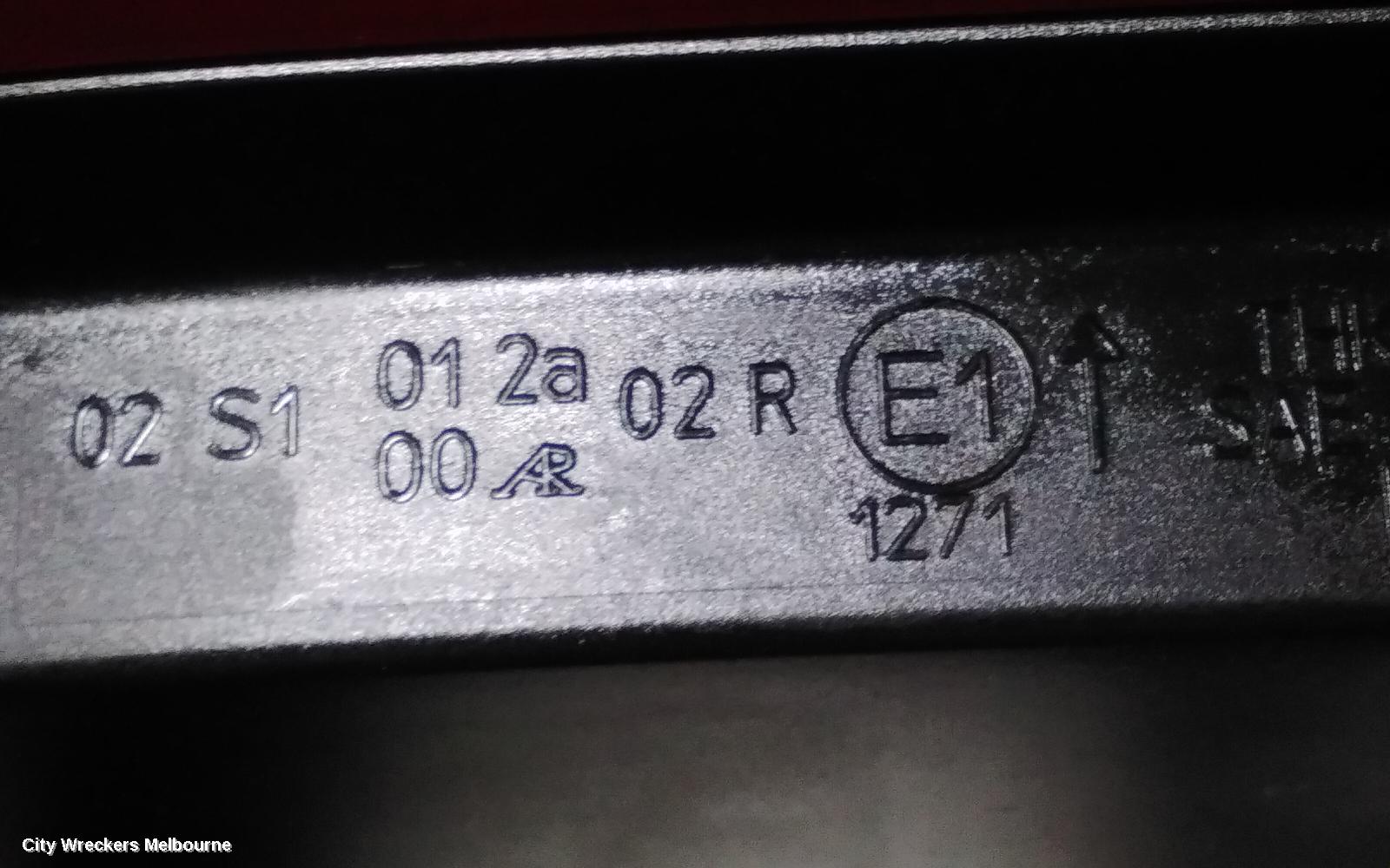 VOLVO XC90 RIGHT TAILLIGHT, LOWER, ROUND FLASHER, 07/2003 - 08/2006