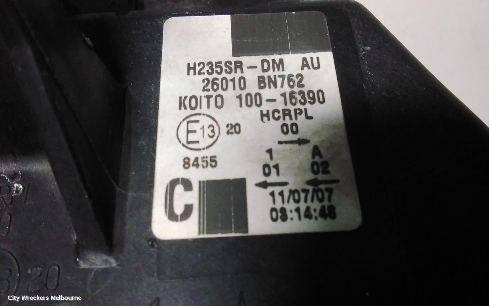 NISSAN PULSAR RIGHT HEADLAMP, N16, HATCH, 1 PIECE H/LAMP + C/LIGHT, GREY BACKING TYPE, 06/2001 - 12/2005