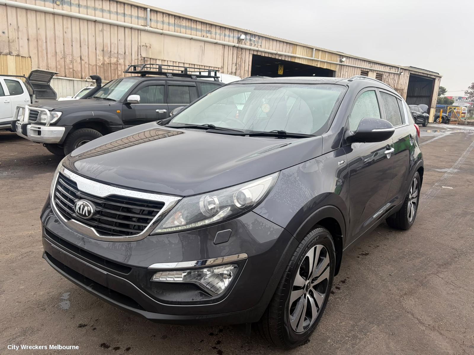 KIA SPORTAGE SIDE STEP/SKIRT, SL, LH SIDE, 05/2010 - 10/2015