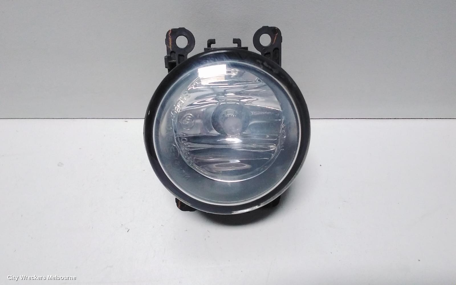 FORD FOCUS LEFT INDICATOR/FOG/SIDE, BUMPER FOGLAMP, LW, TREND/SPORT/TITANIUM, 05/2011 - 08/2015