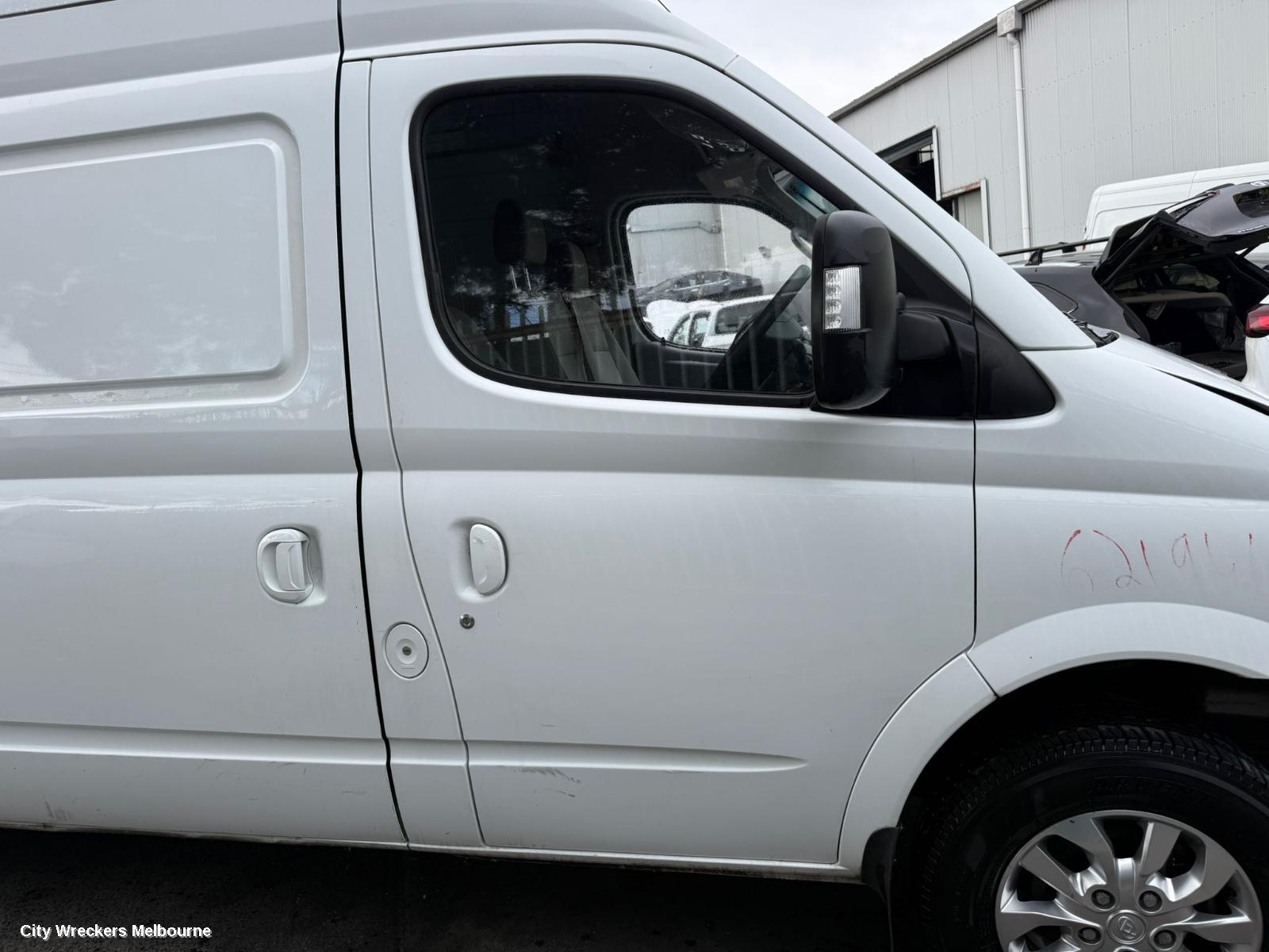 LDV V80 RIGHT FRONT DOOR, 01/2013 - 12/2023