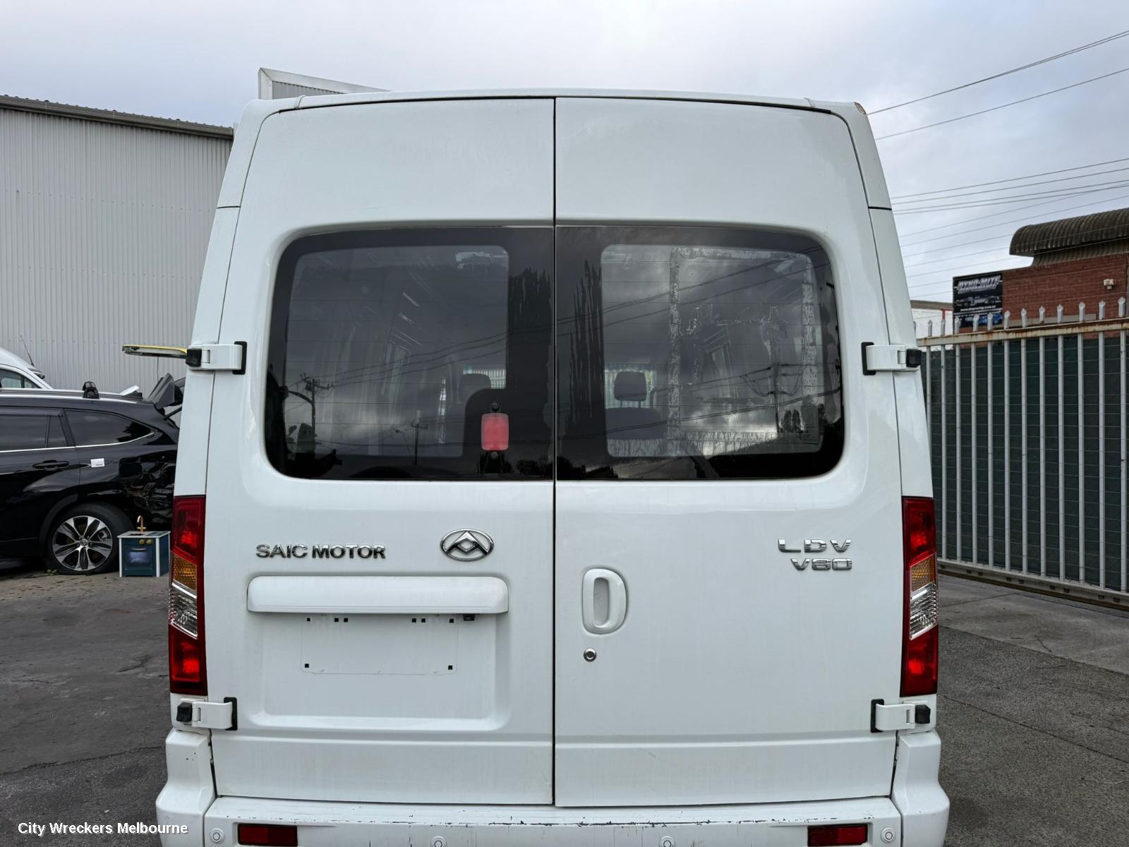 LDV V80 RIGHT FRONT DOOR, 01/2013 - 12/2023