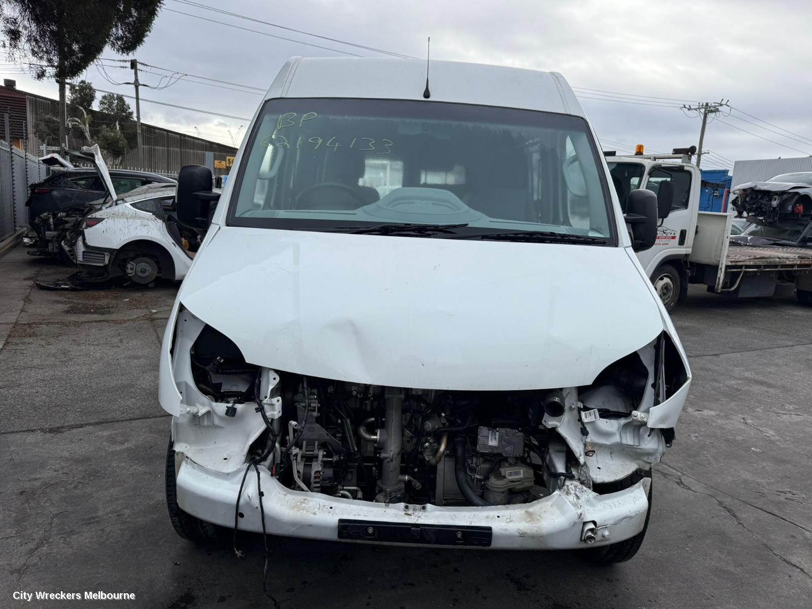 LDV V80 RIGHT FRONT DOOR, 01/2013 - 12/2023