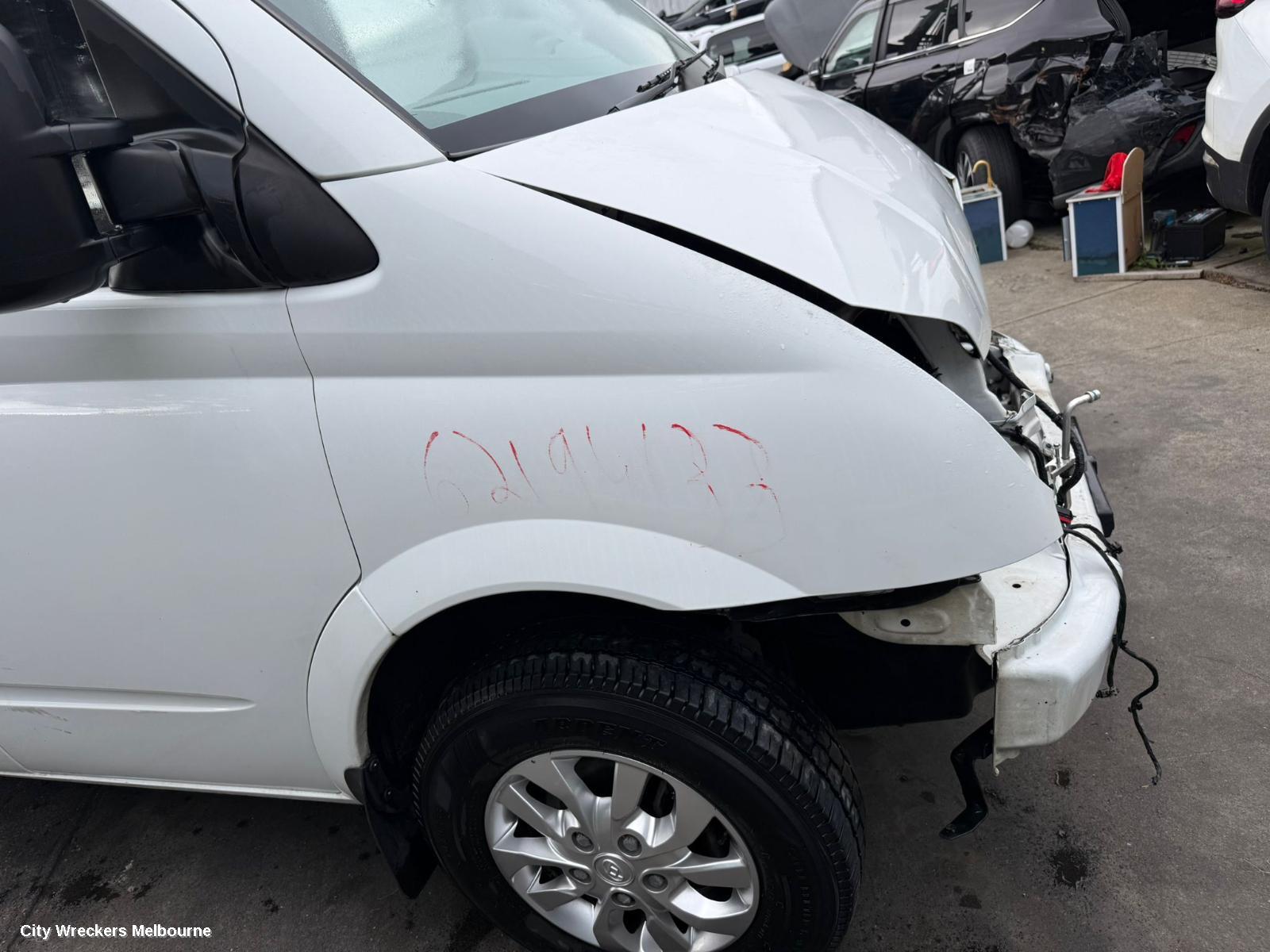 LDV V80 RIGHT FRONT DOOR, 01/2013 - 12/2023