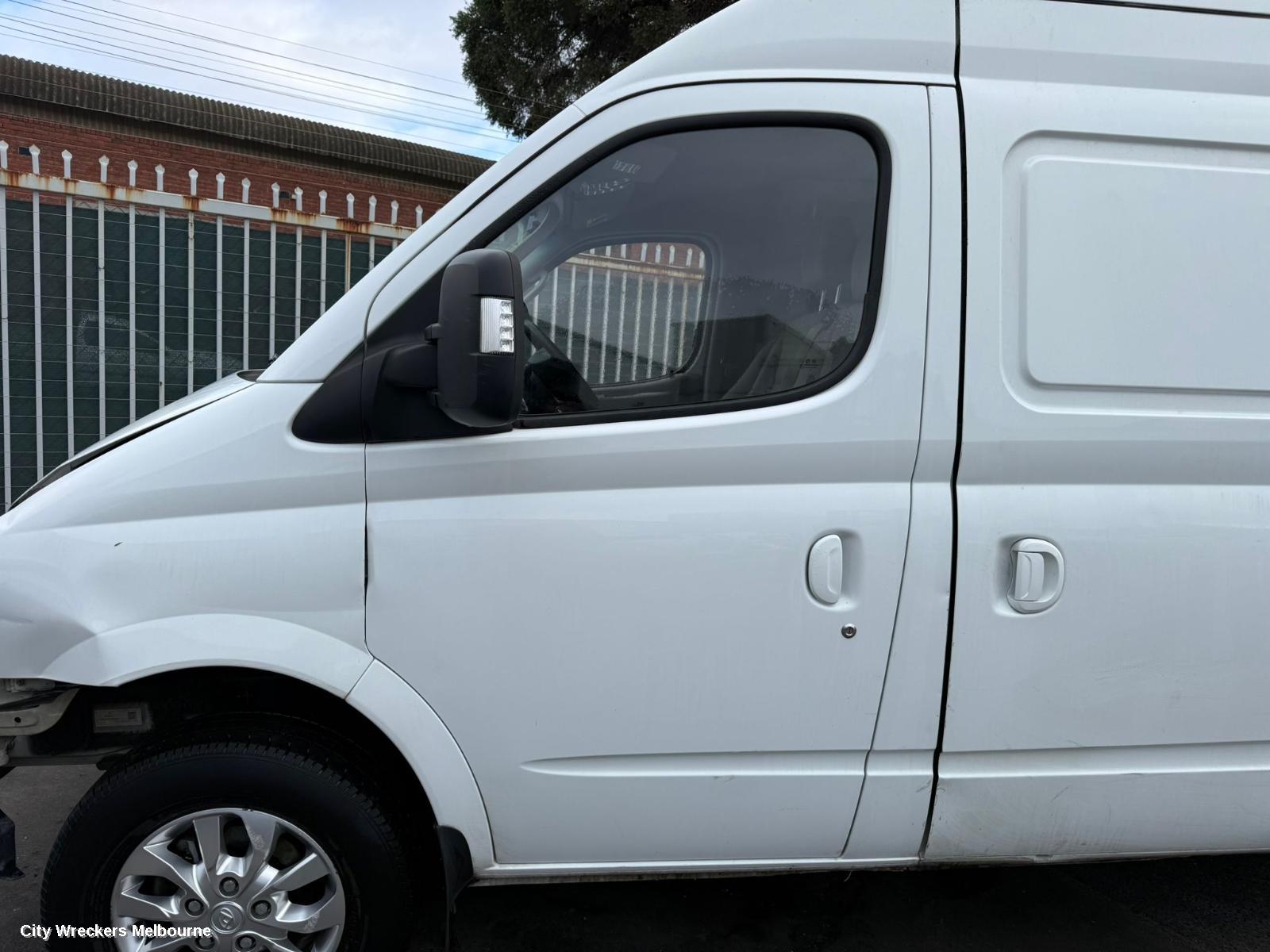 LDV V80 RIGHT FRONT DOOR, 01/2013 - 12/2023