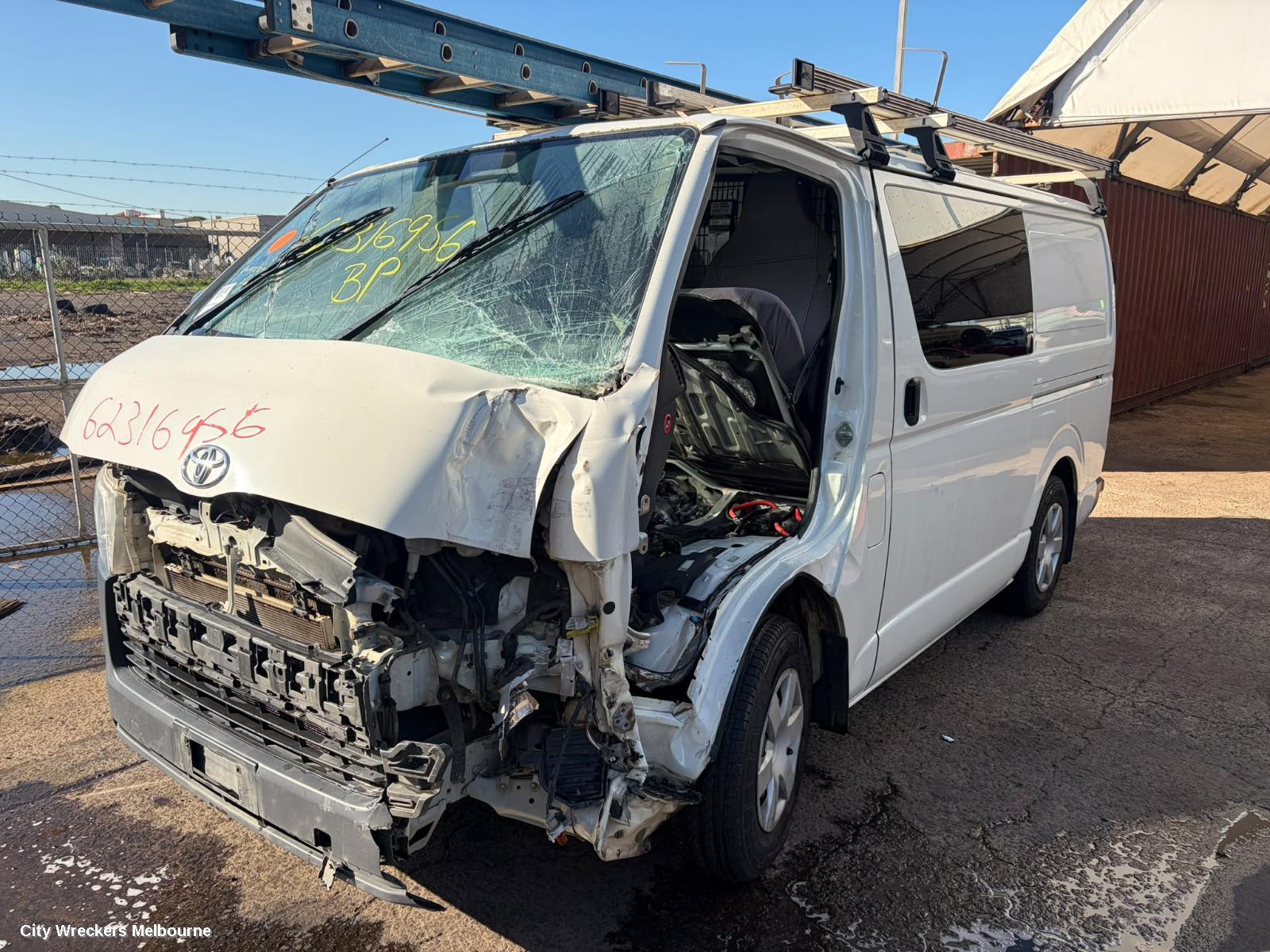 TOYOTA HIACE, TRH/KDH 03/2005 - 04/2019, SHELVING !!