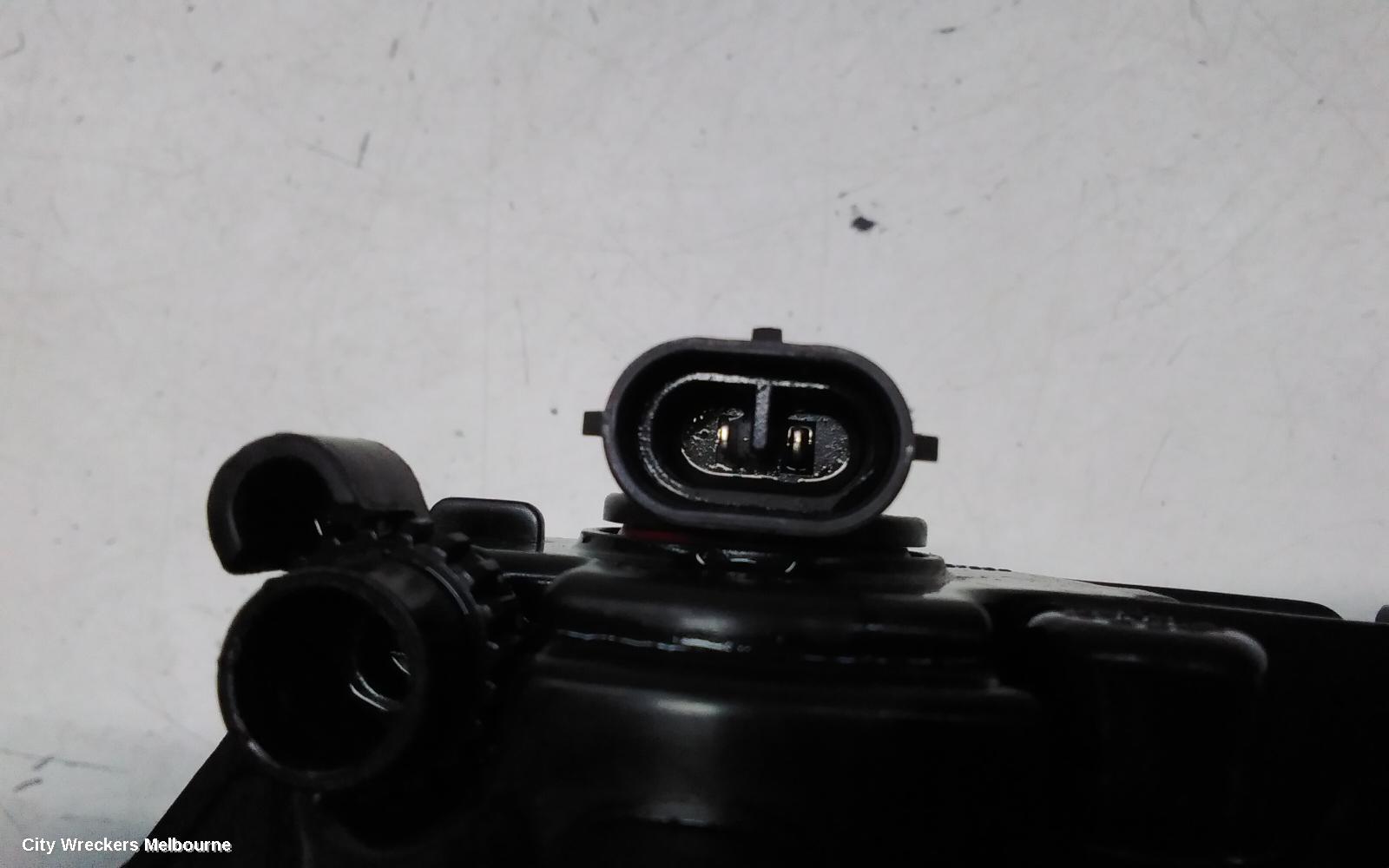 NISSAN MAXIMA RIGHT INDICATOR/FOG/SIDE, BUMPER FOGLAMP, J31, 12/2005 - 05/2009