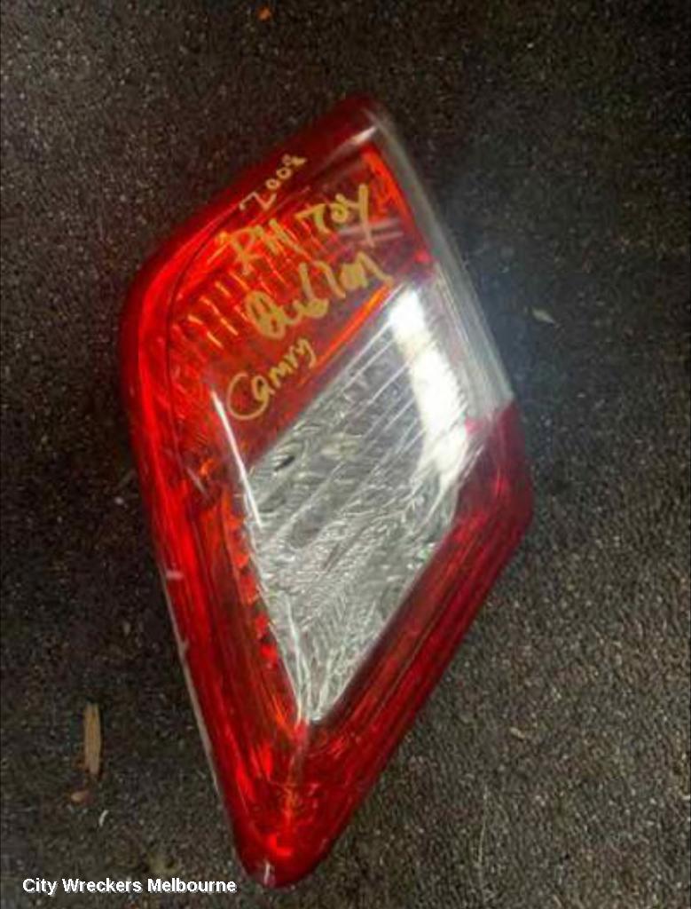 TOYOTA CAMRY REAR GARNISH, BOOTLID LAMP (RH SIDE), ACV40/SPORTIVO, 06/2006 - 06/2009
