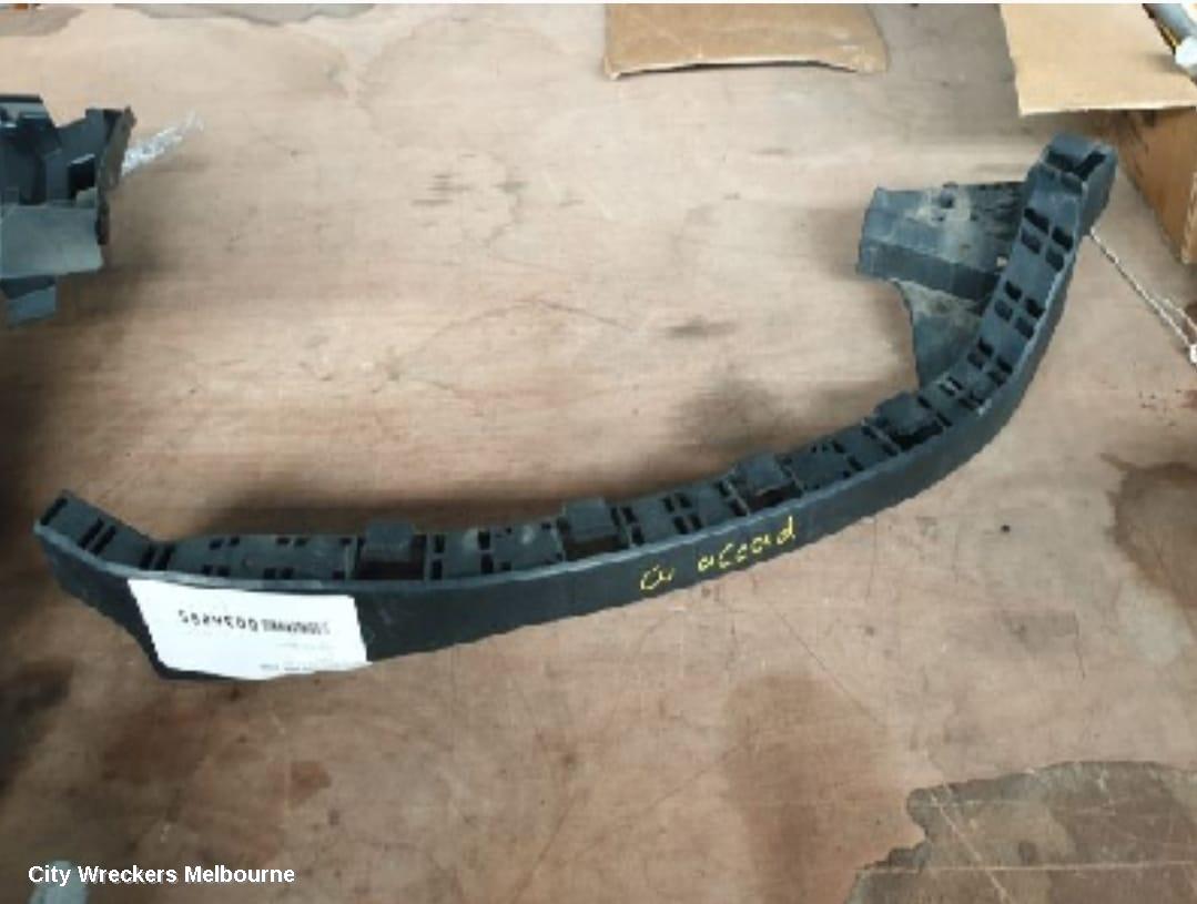 HONDA ACCORD, 8TH GENERATION 02/2008 - 04/2013, CU ACCORD RHS HEADLIGHT BRACKET : 36885