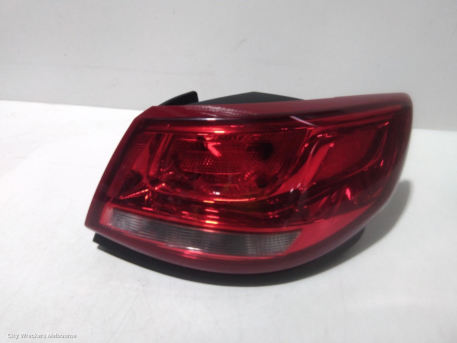 HOLDEN COMMODORE RIGHT TAILLIGHT, VF, SEDAN, CLEAR TYPE, EVOKE/SV6/SS/INTERNATIONAL, 05/2013 - 12/2017