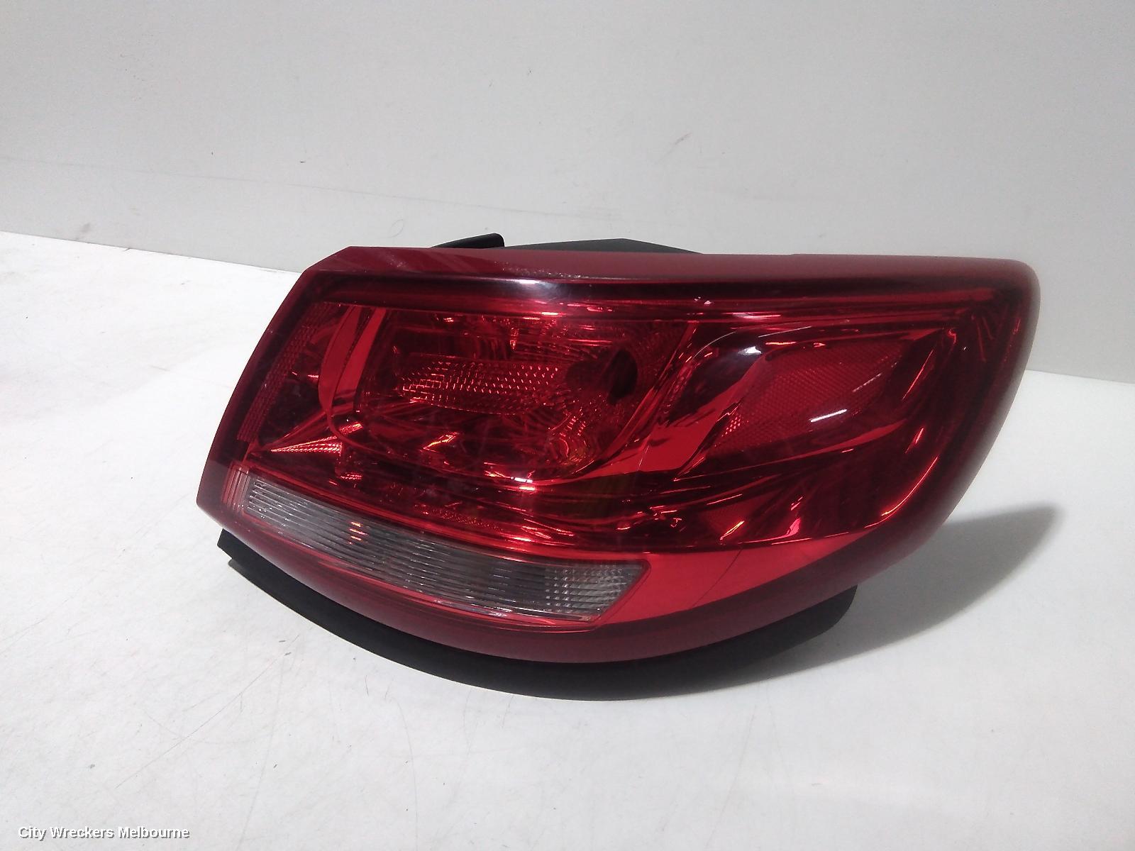 HOLDEN COMMODORE RIGHT TAILLIGHT, VF, SEDAN, CLEAR TYPE, EVOKE/SV6/SS/INTERNATIONAL, 05/2013 - 12/2017