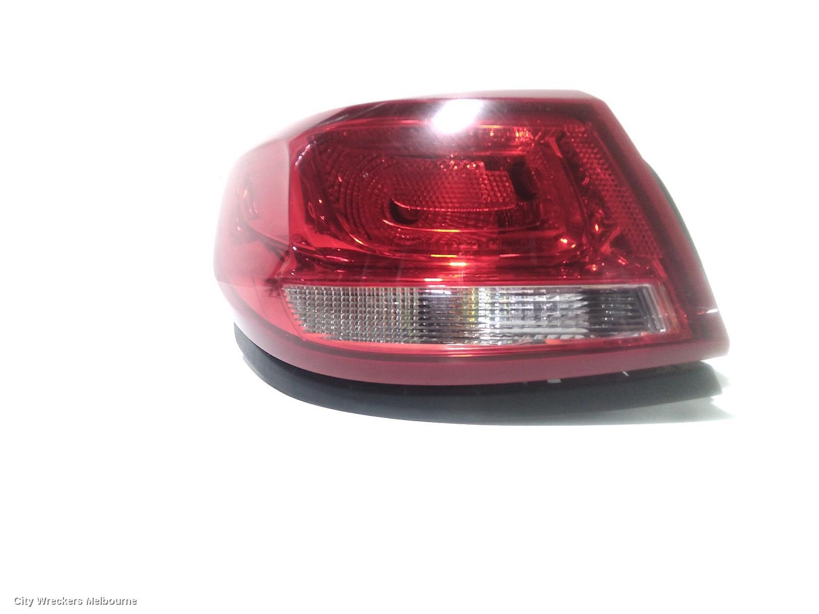 HOLDEN COMMODORE LEFT TAILLIGHT, VF, SEDAN, CLEAR TYPE, EVOKE/SV6/SS/INTERNATIONAL, 05/2013 - 12/2017
