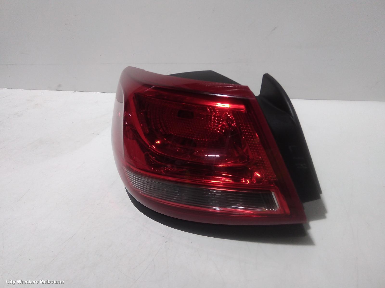 HOLDEN COMMODORE LEFT TAILLIGHT, VF, SEDAN, CLEAR TYPE, EVOKE/SV6/SS/INTERNATIONAL, 05/2013 - 12/2017