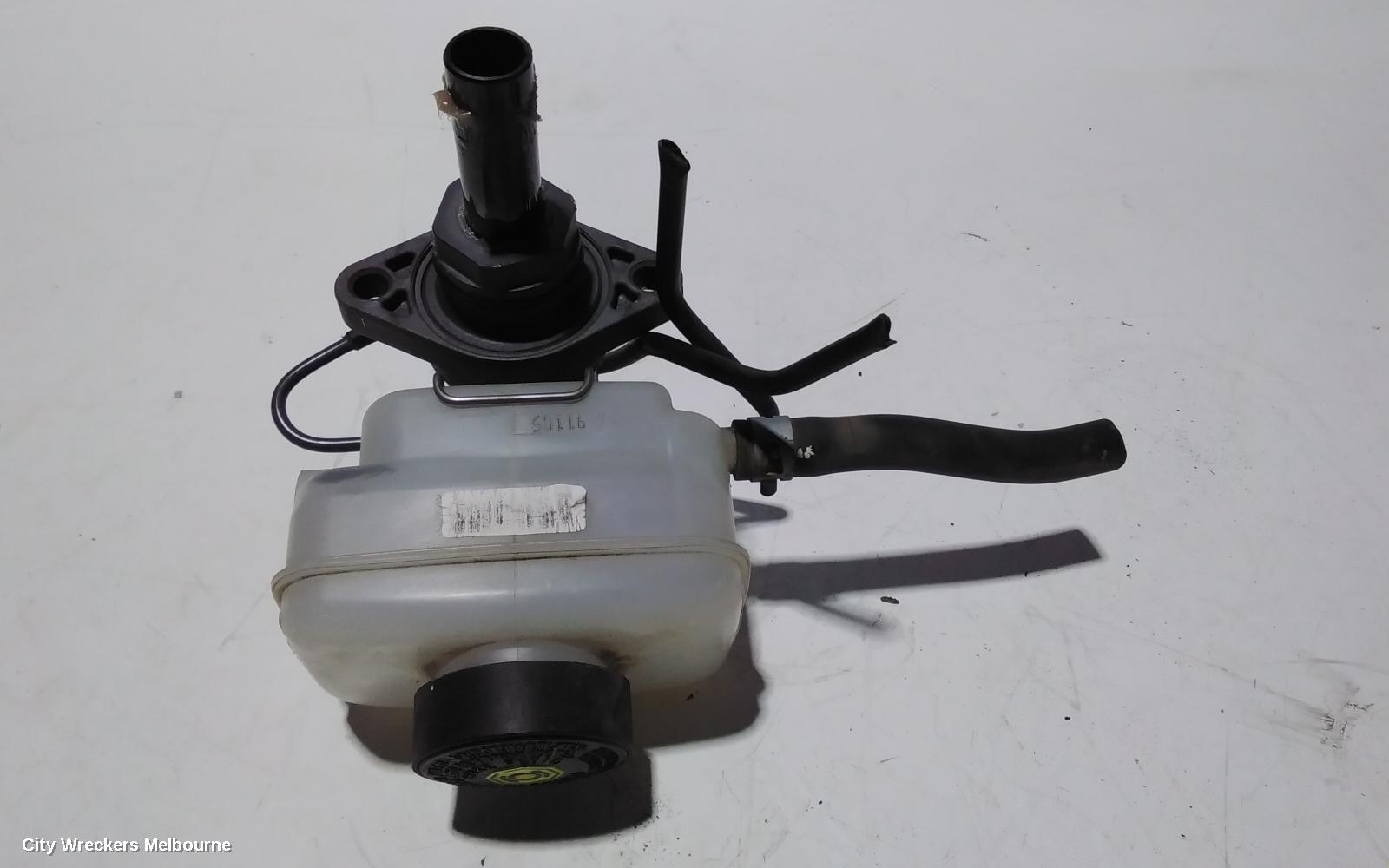 TOYOTA HIACE MASTER CYLINDER, TRH, PETROL, 03/2005 - 02/2015