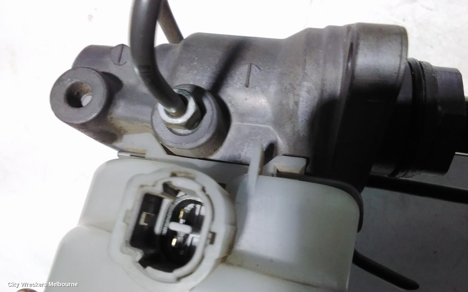 TOYOTA HIACE MASTER CYLINDER, TRH, PETROL, 03/2005 - 02/2015