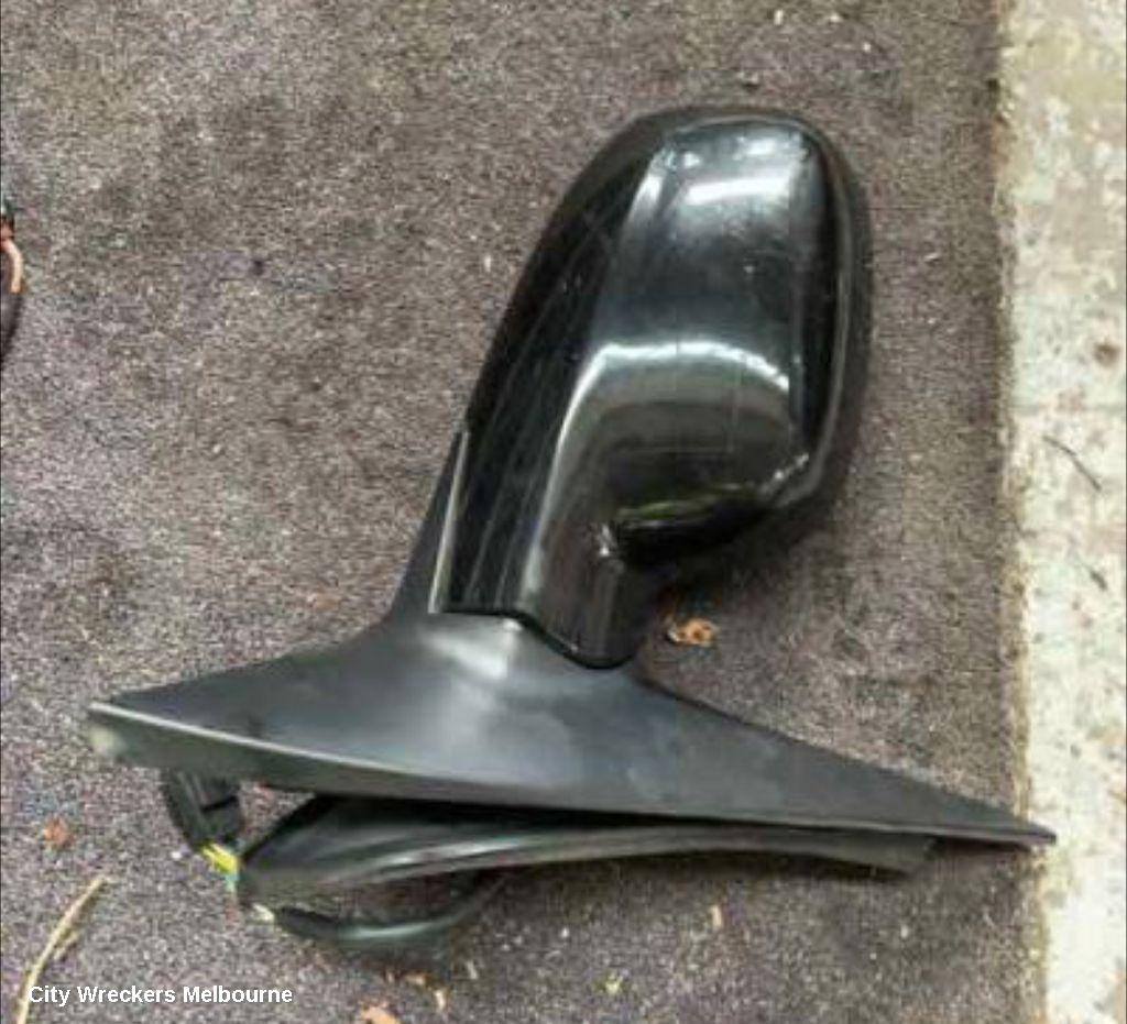 SSANGYONG REXTON RIGHT DOOR MIRROR, Y220, HEATED POWER FOLDING AND AUTO DIPPING WHEN IN REVERSE, 07/2006 - 01/2008