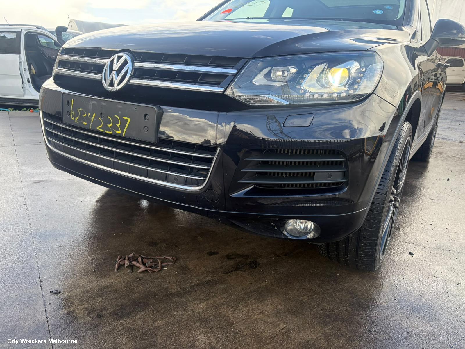 VOLKSWAGEN TOUAREG GRILLE, RADIATOR GRILLE, 7P, 12/2010 - 04/2018