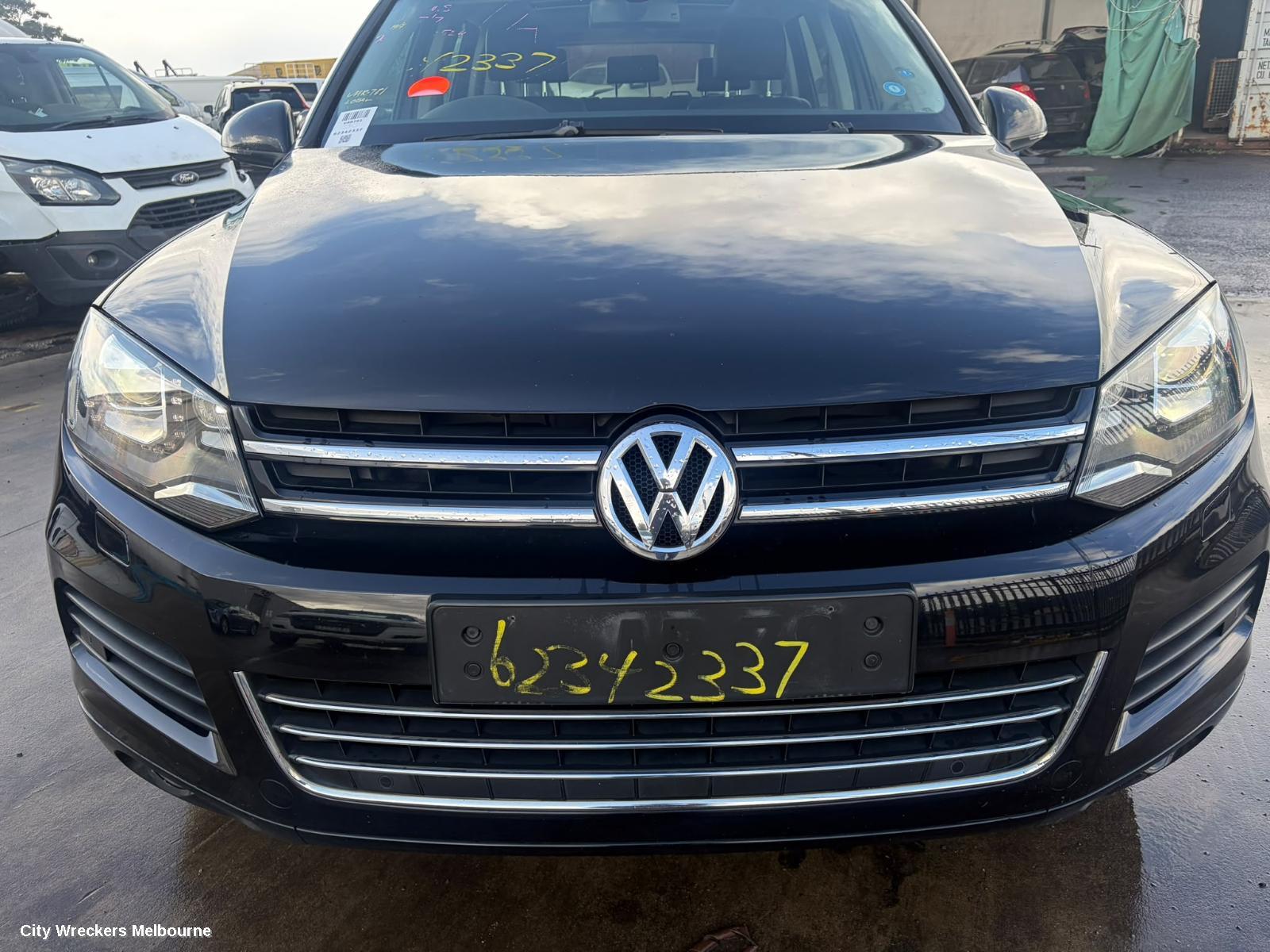 VOLKSWAGEN TOUAREG GRILLE, RADIATOR GRILLE, 7P, 12/2010 - 04/2018
