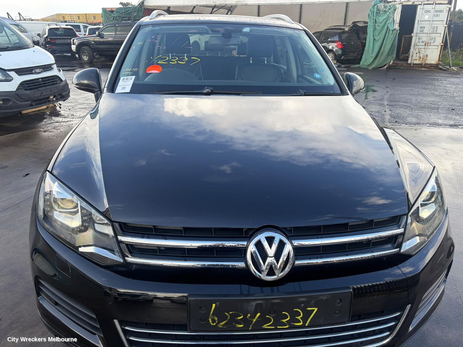 VOLKSWAGEN TOUAREG GRILLE, RADIATOR GRILLE, 7P, 12/2010 - 04/2018