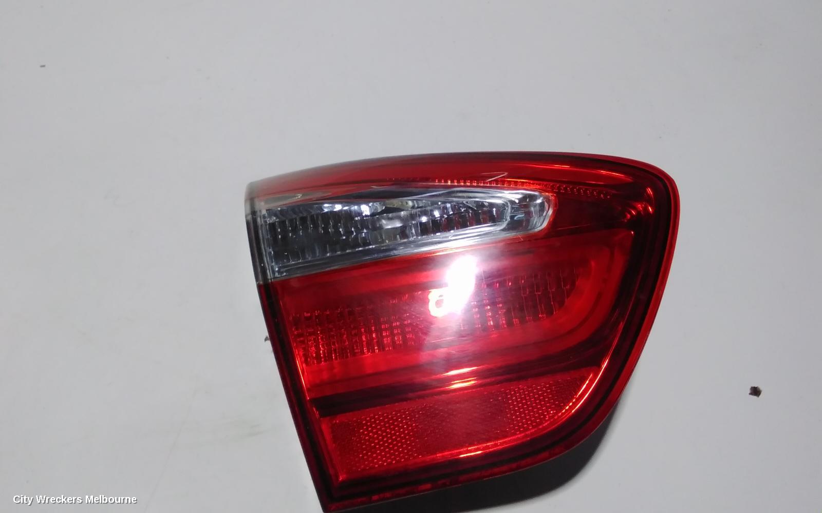 KIA RIO REAR GARNISH, TAILGATE LAMP (LH SIDE), UB, 3DR/5DR HATCH, LED TYPE, 08/2011 - 11/2016