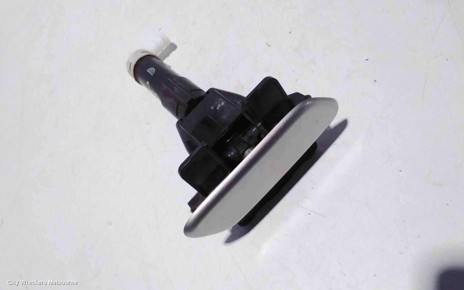 HONDA ACCORD WASHER JET, 8TH GENERATION 02/2008 - 04/2013