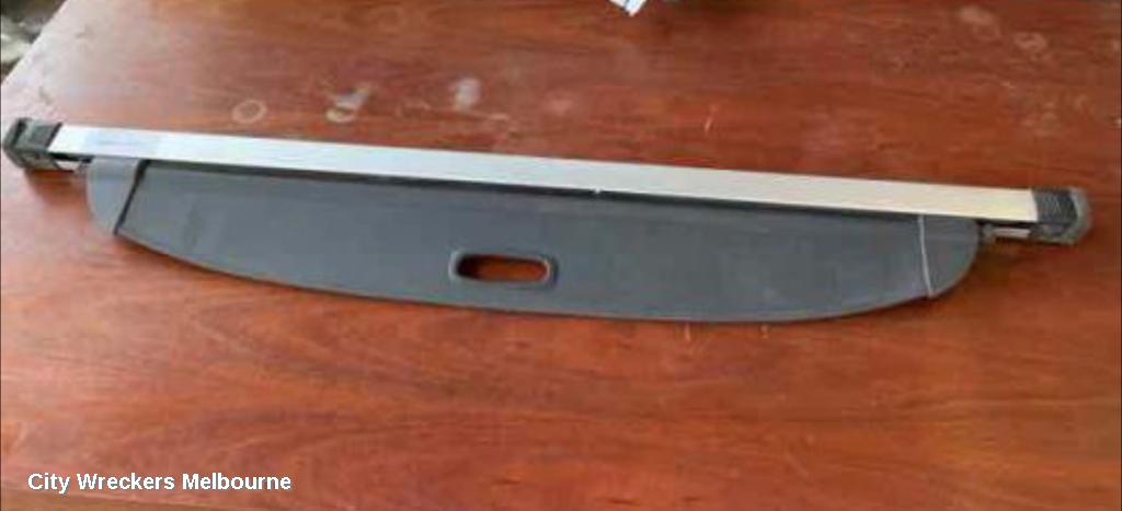 KIA SPORTAGE PARCEL SHELF CARGO BLIND, CARGO BLIND, SL, 05/2010 - 10/2015