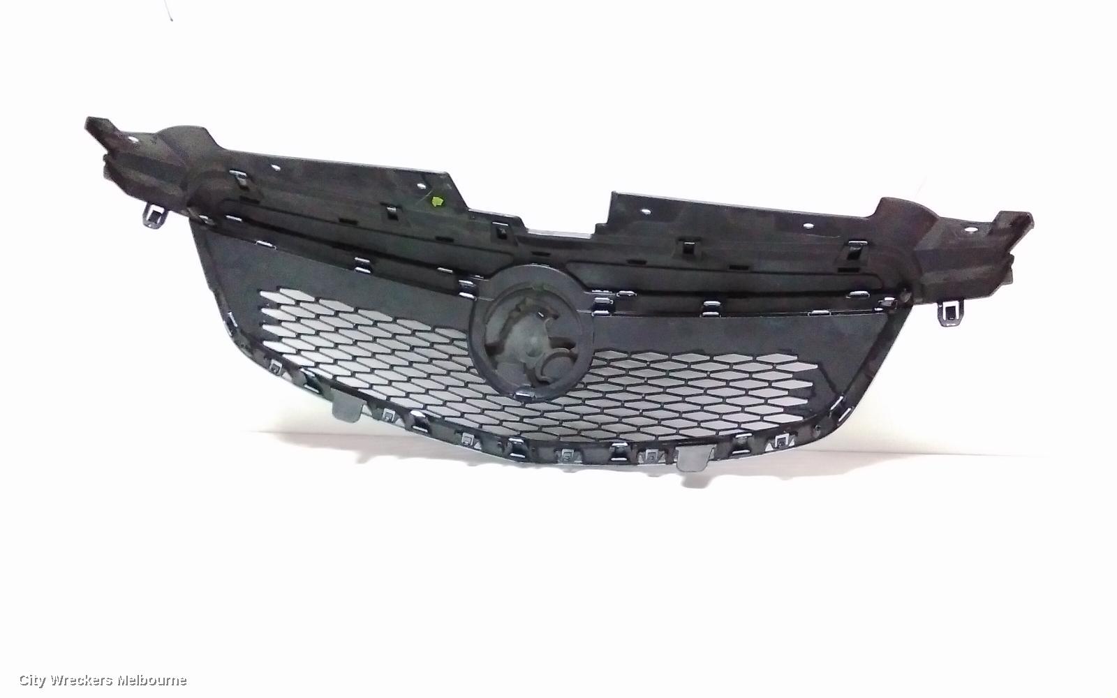 HOLDEN CRUZE GRILLE, RADIATOR GRILLE, JH, SEDAN/HATCH, CD/CDX/EQUIPE, 03/2011 - 06/2012