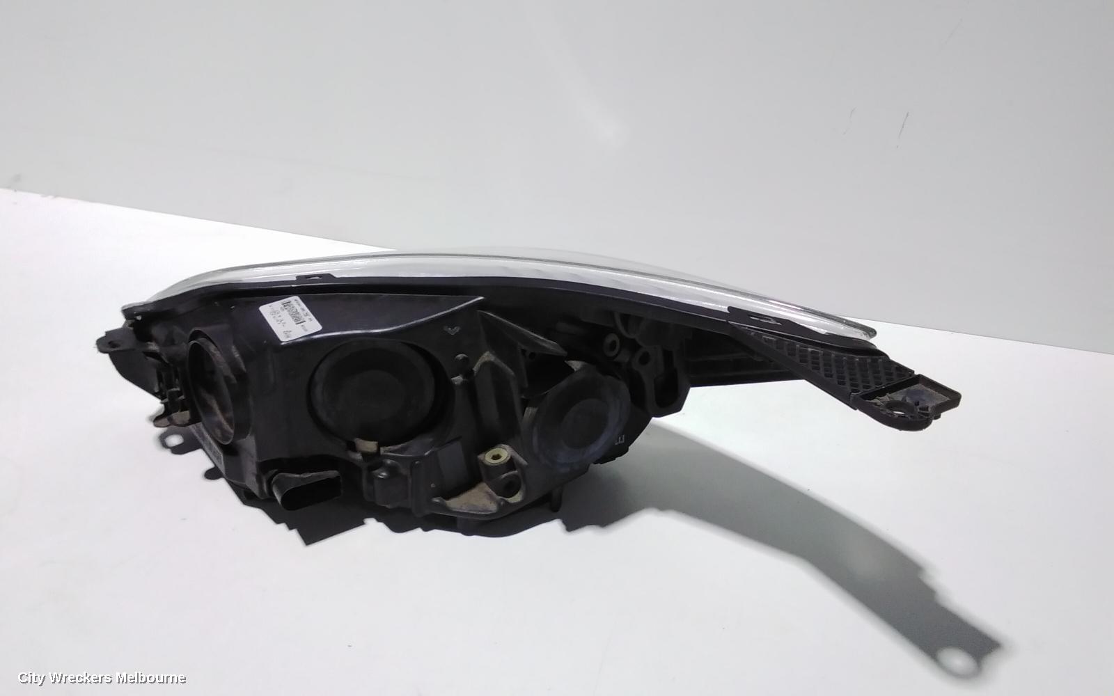 FORD FOCUS RIGHT HEADLAMP, LW, AMBIENTE/TREND, HALOGEN TYPE, CHROME INSERT, 08/2012 - 08/2015