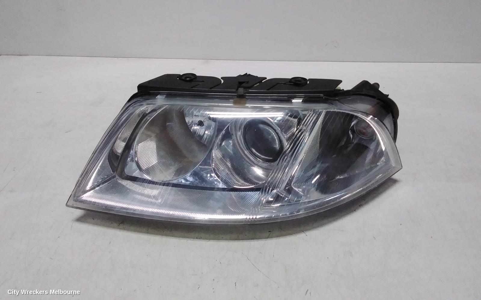 VOLKSWAGEN PASSAT LEFT HEADLAMP, 3B/GP, STANDARD TYPE, 02/2001 - 11/2005