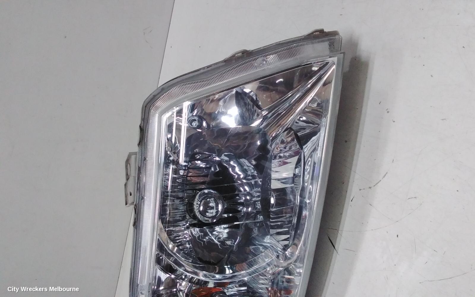 SUZUKI VITARA RIGHT HEADLAMP, GRAND VITARA, JB-JT, 3DR, HALOGEN, NON AUTO LEVELLING TYPE, 04/2005 - 12/2018