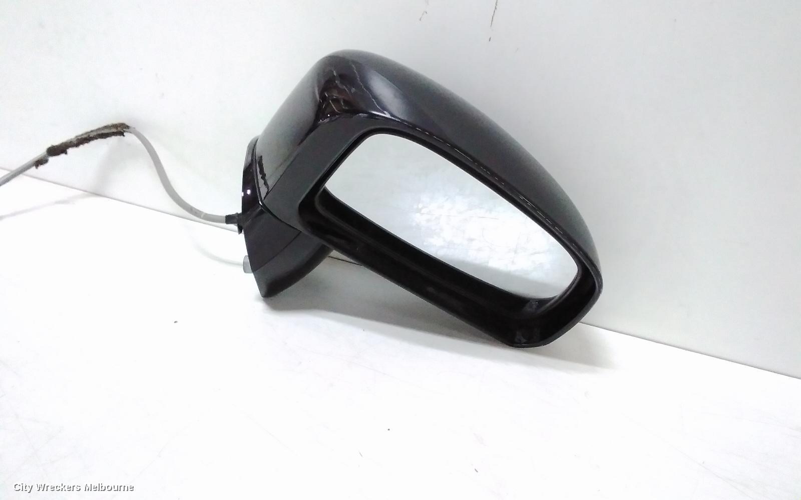NISSAN TIIDA RIGHT DOOR MIRROR, C11, MANUAL, 09/2004 - 01/2013