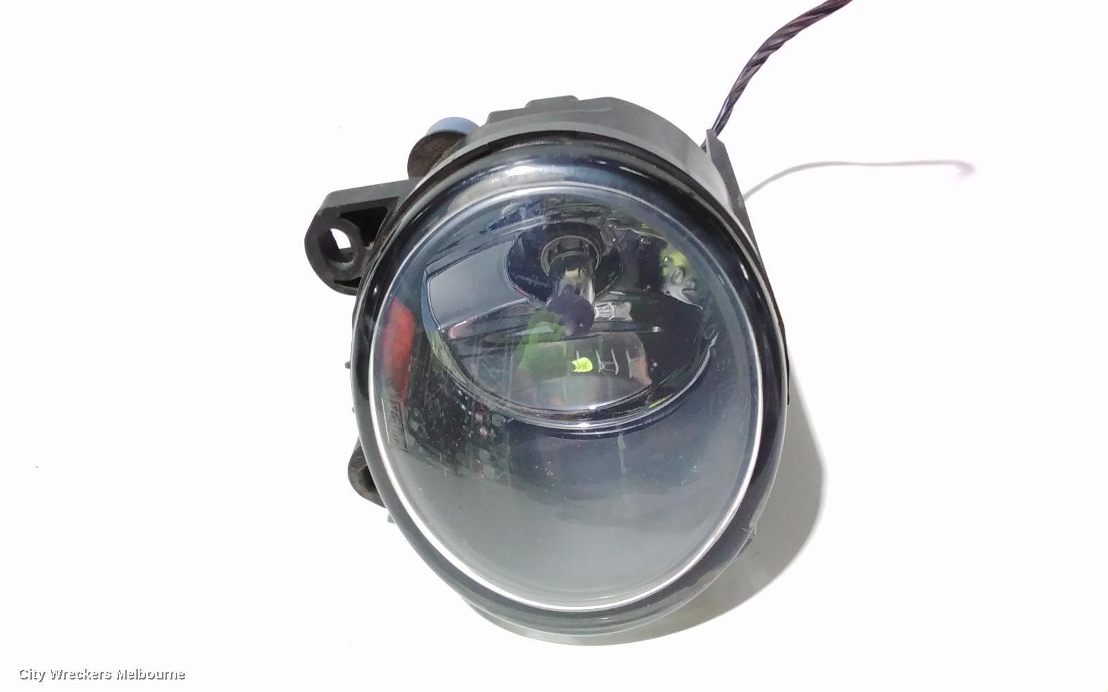 BMW X5 RIGHT INDICATOR/FOG/SIDE, BUMPER FOGLAMP, E53, 10/2002 - 08/2006
