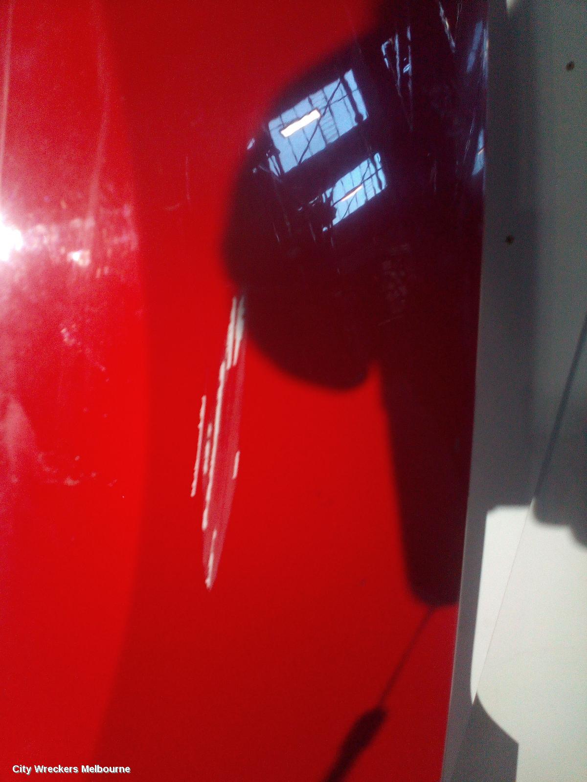 HOLDEN CRUZE LEFT GUARD, JG-JH, CD/CDX/EQUIPE/Z SERIES, W/ INDICATOR, NON SKIRT TYPE, 03/2009 - 12/2014