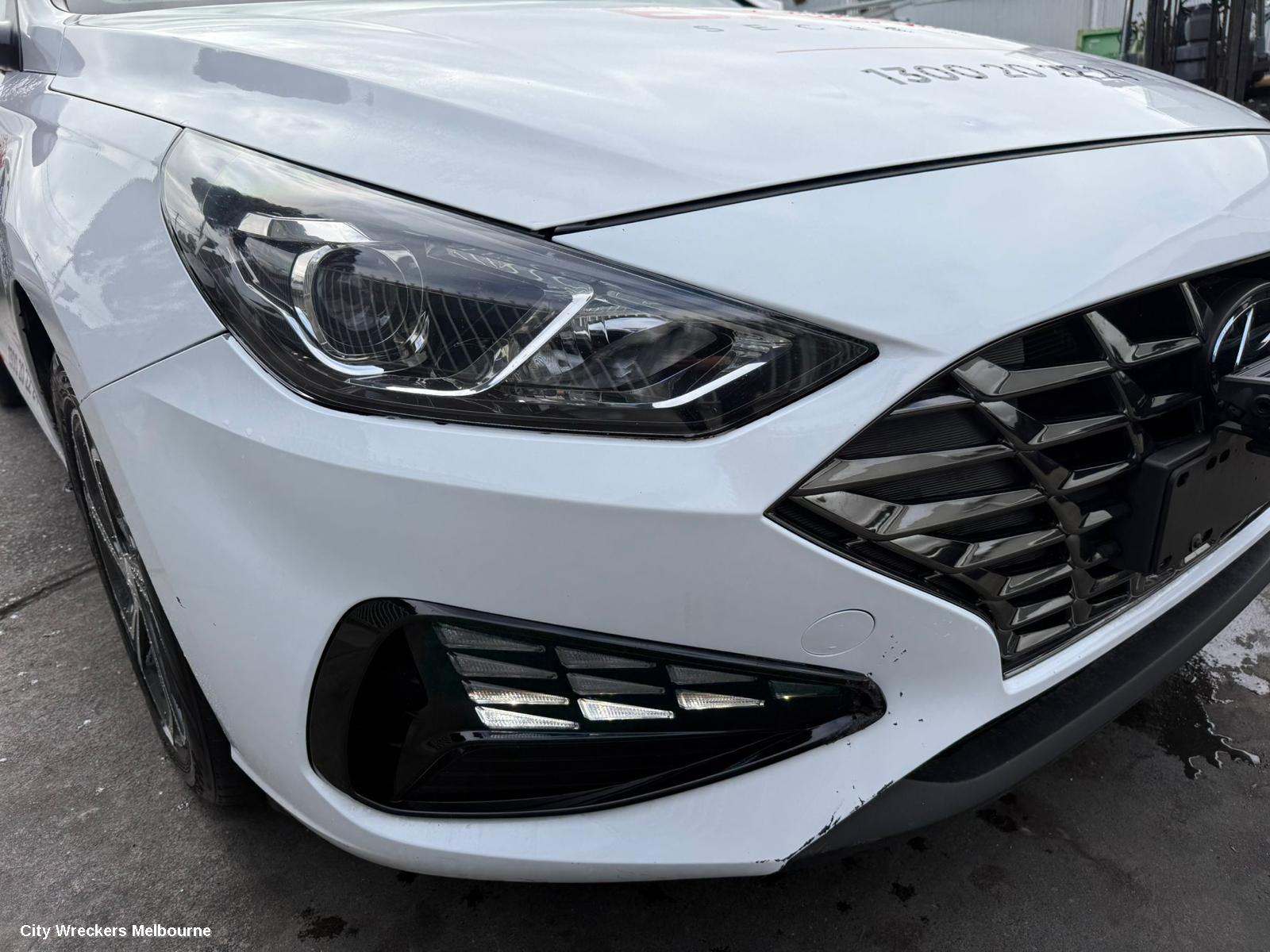 HYUNDAI I30 RIGHT HEADLAMP, PD, W/ HALOGEN TYPE, HATCH (S. KOREA VIN KMHH), ACTIVE/ELITE, 08/2020 - 12/2023