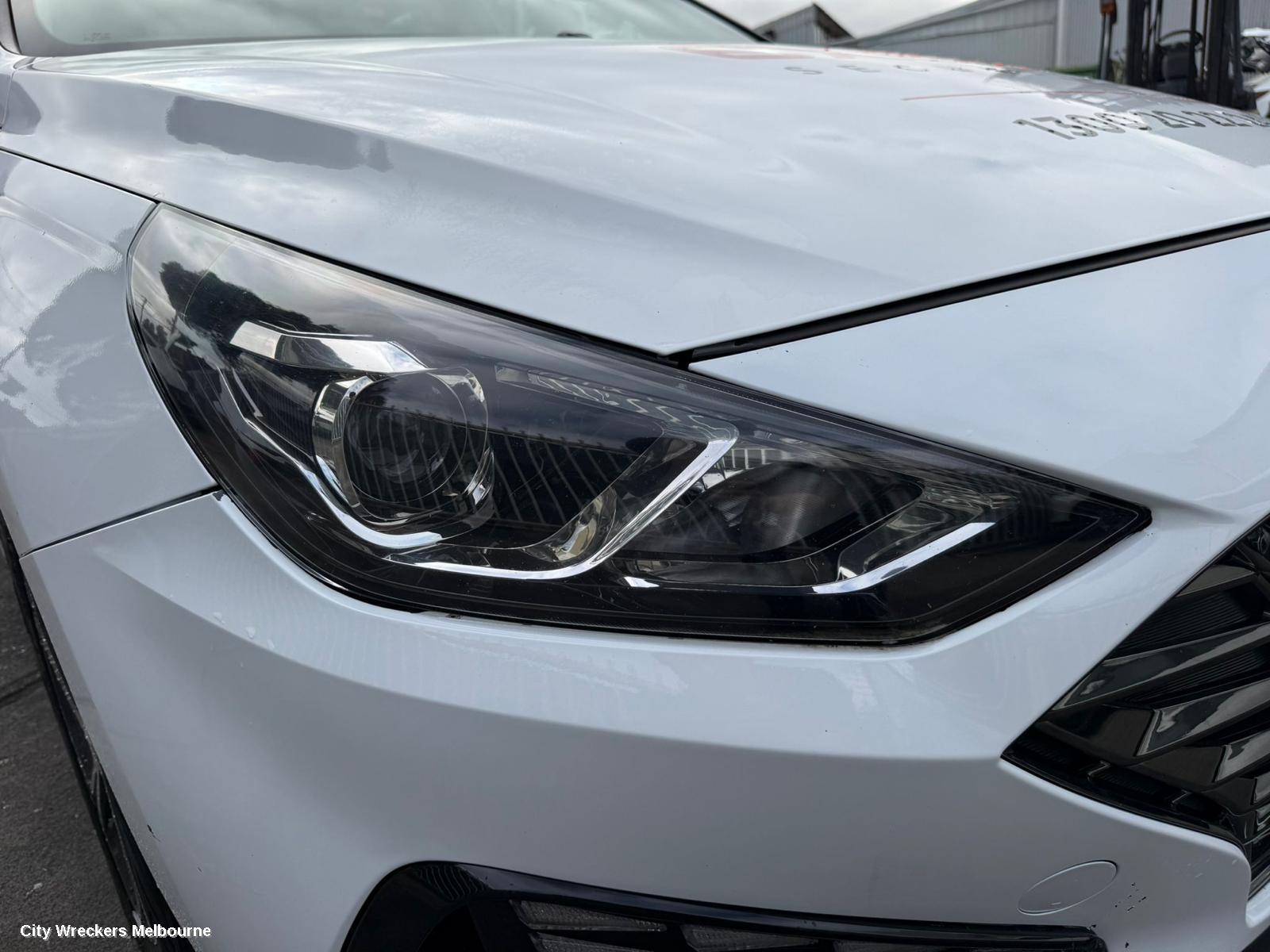 HYUNDAI I30 RIGHT HEADLAMP, PD, W/ HALOGEN TYPE, HATCH (S. KOREA VIN KMHH), ACTIVE/ELITE, 08/2020 - 12/2023