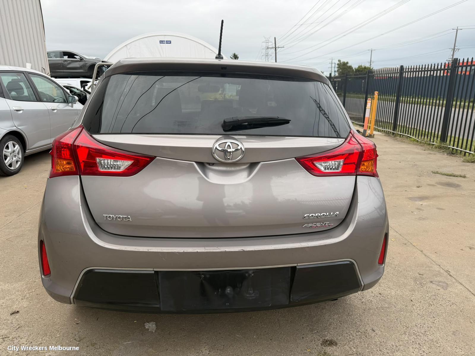 TOYOTA COROLLA LEFT TAILLIGHT, ZRE182R, HATCH, 08/2012 - 03/2015